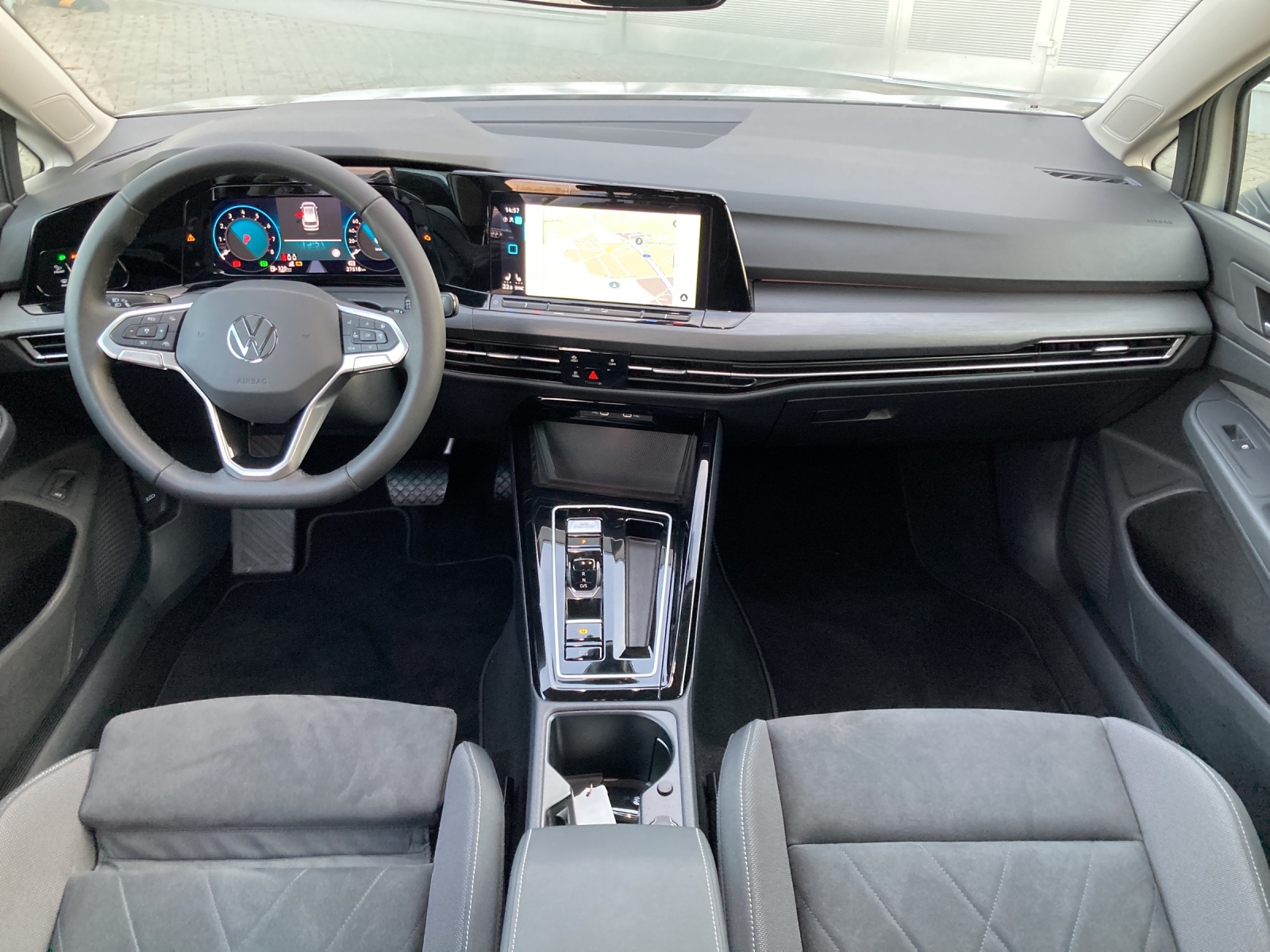 Golf 8 Variant TSI DSG Style ErgoAct. Kamera