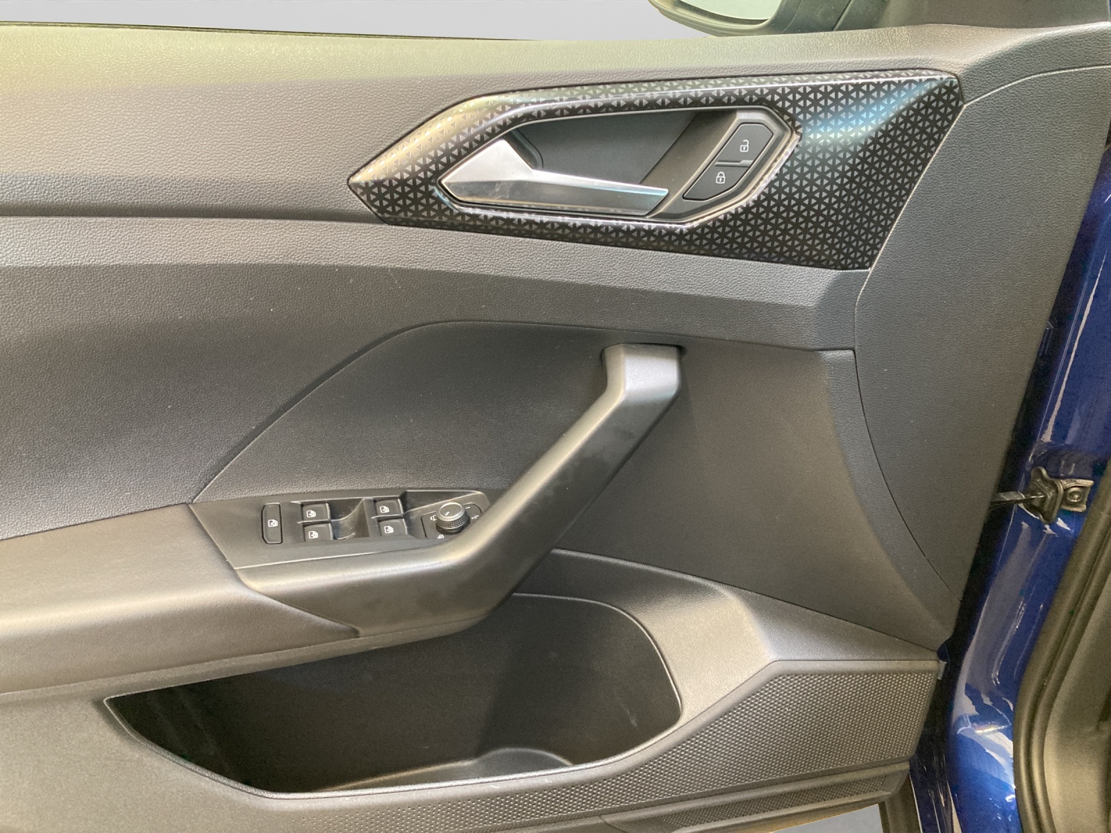 T-Cross TSI DSG Style LED TravelAssist Navi