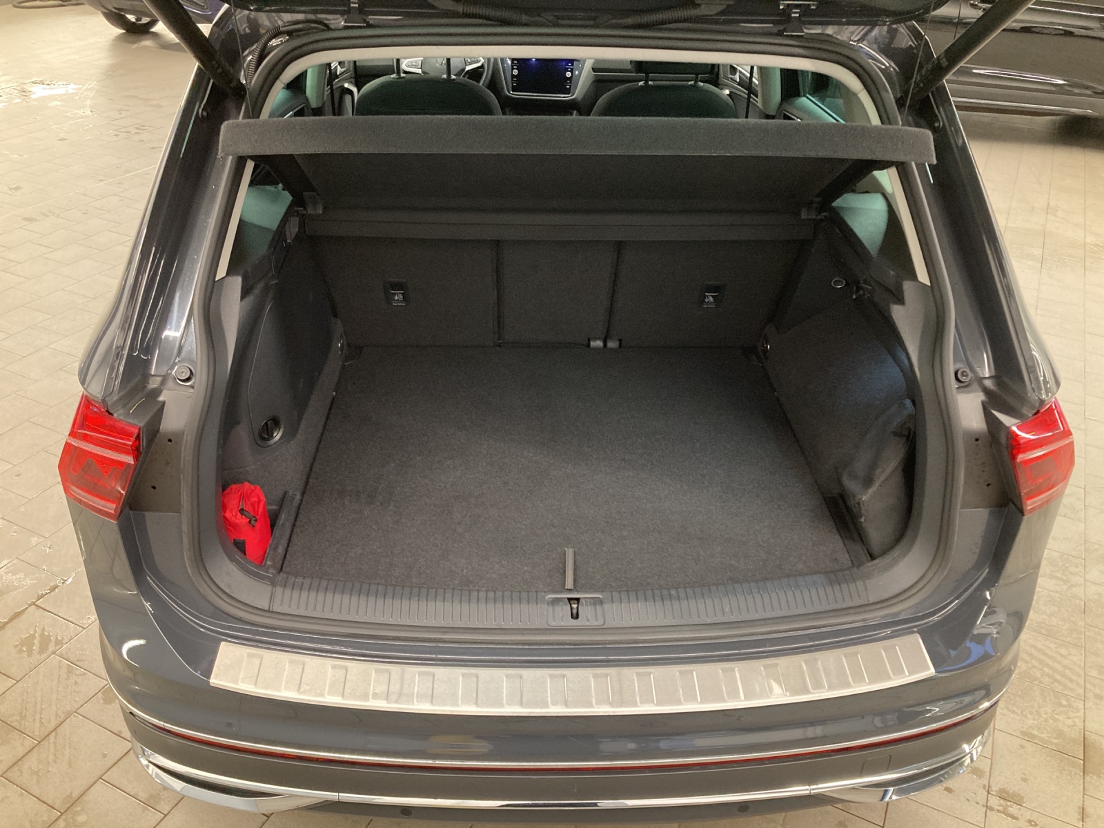 Tiguan TSI Plugin-Hybrid DSG Elegance IQ-Light AHK ErgoAct.