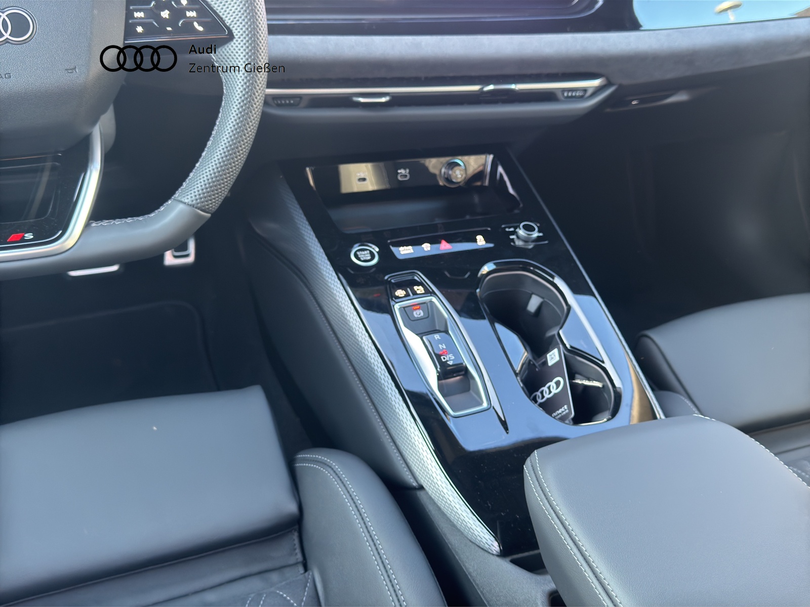 A5 Avant e-hybrid quattro S line Black AHK Kamera Navi