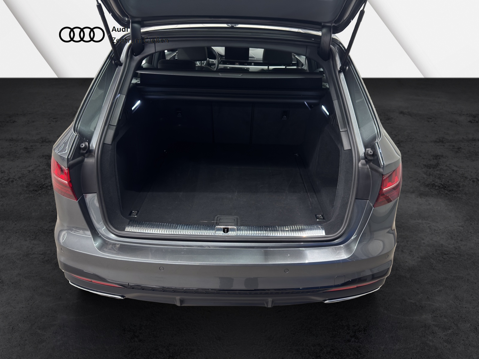 A4 Avant 40 TDI S line Black Pano Navi Kamera