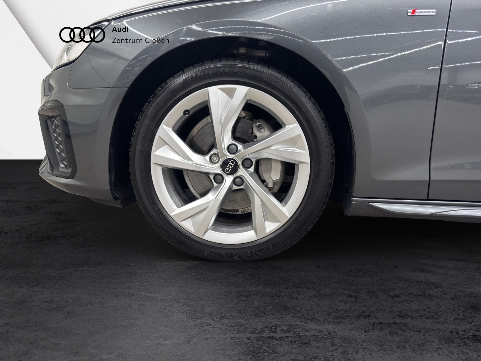 A4 Avant 40 TDI S line Black Pano Navi Kamera