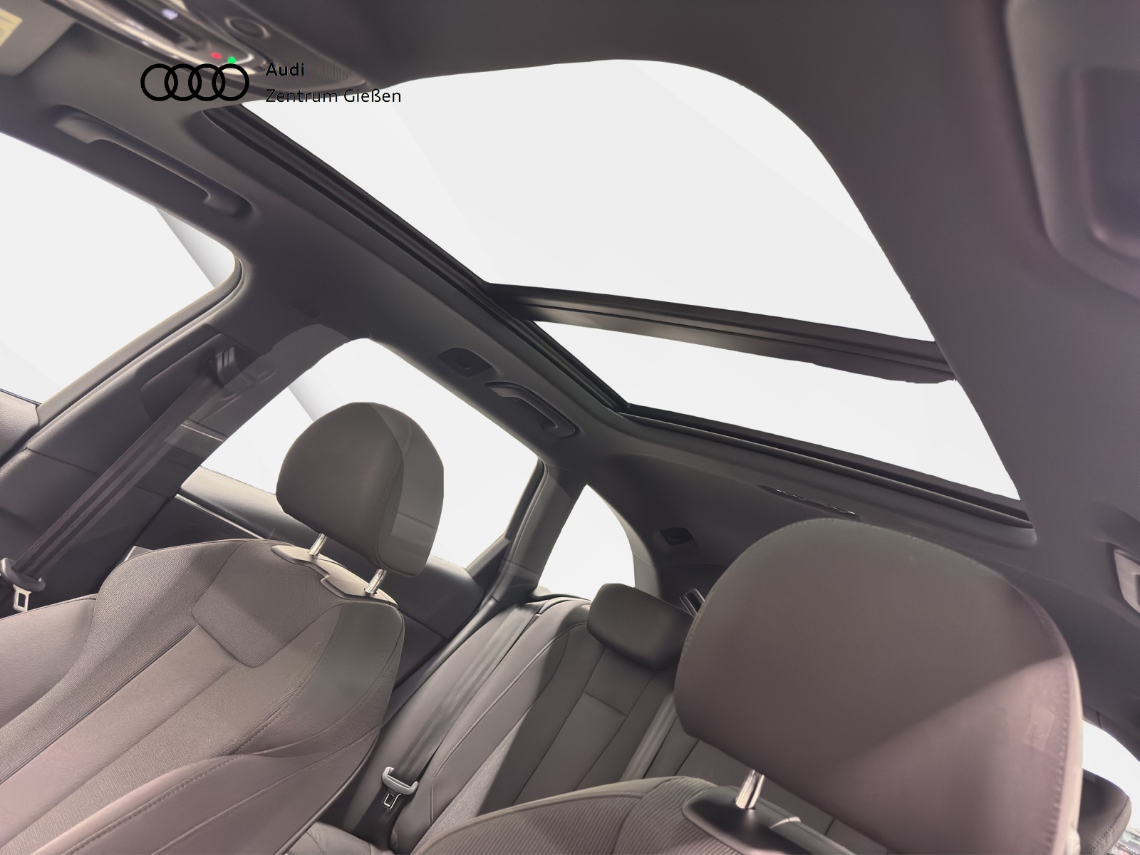 A4 Avant 40 TDI S line Black Pano Navi Kamera