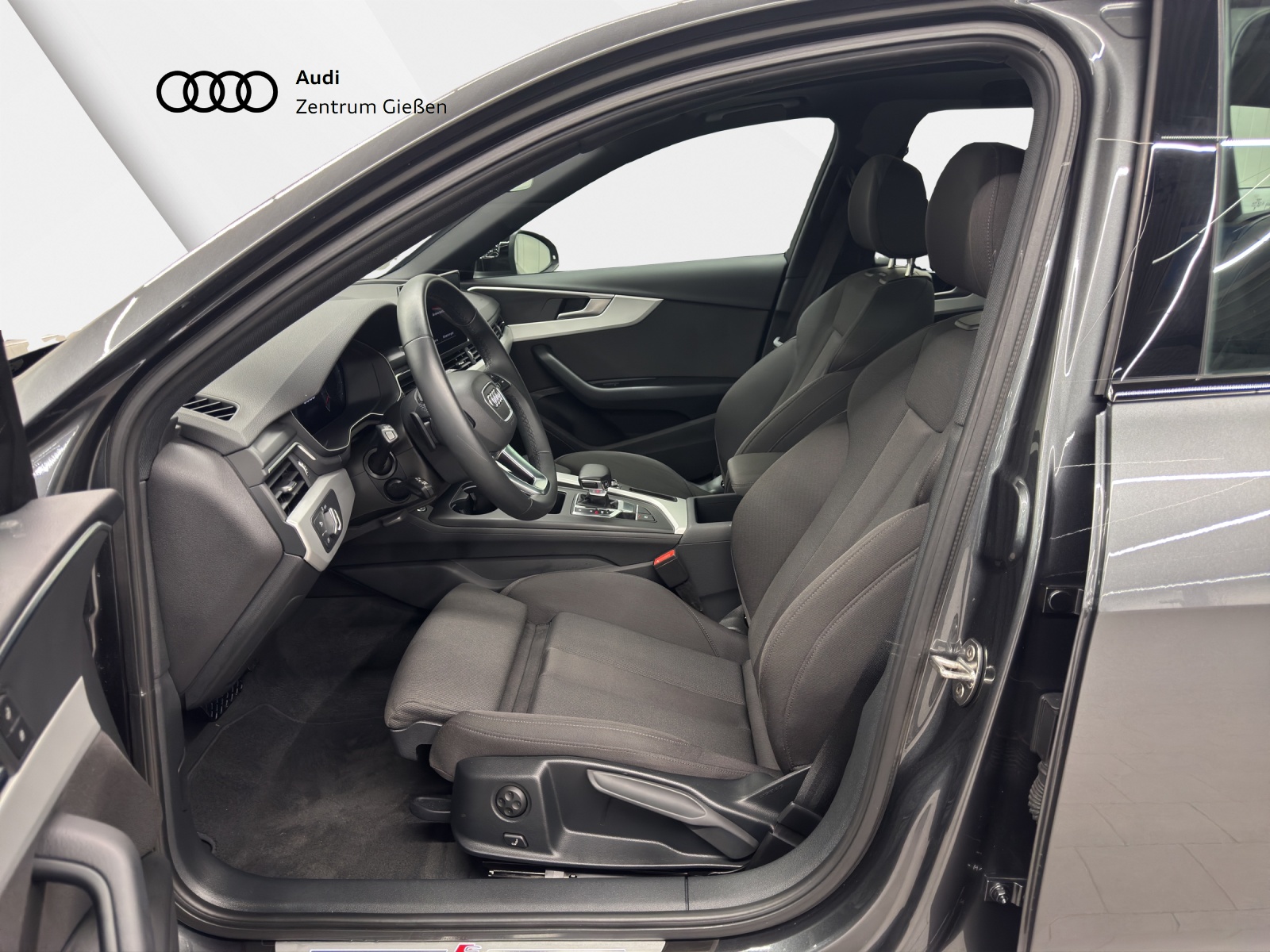 A4 Avant 40 TDI S line Black Pano Navi Kamera