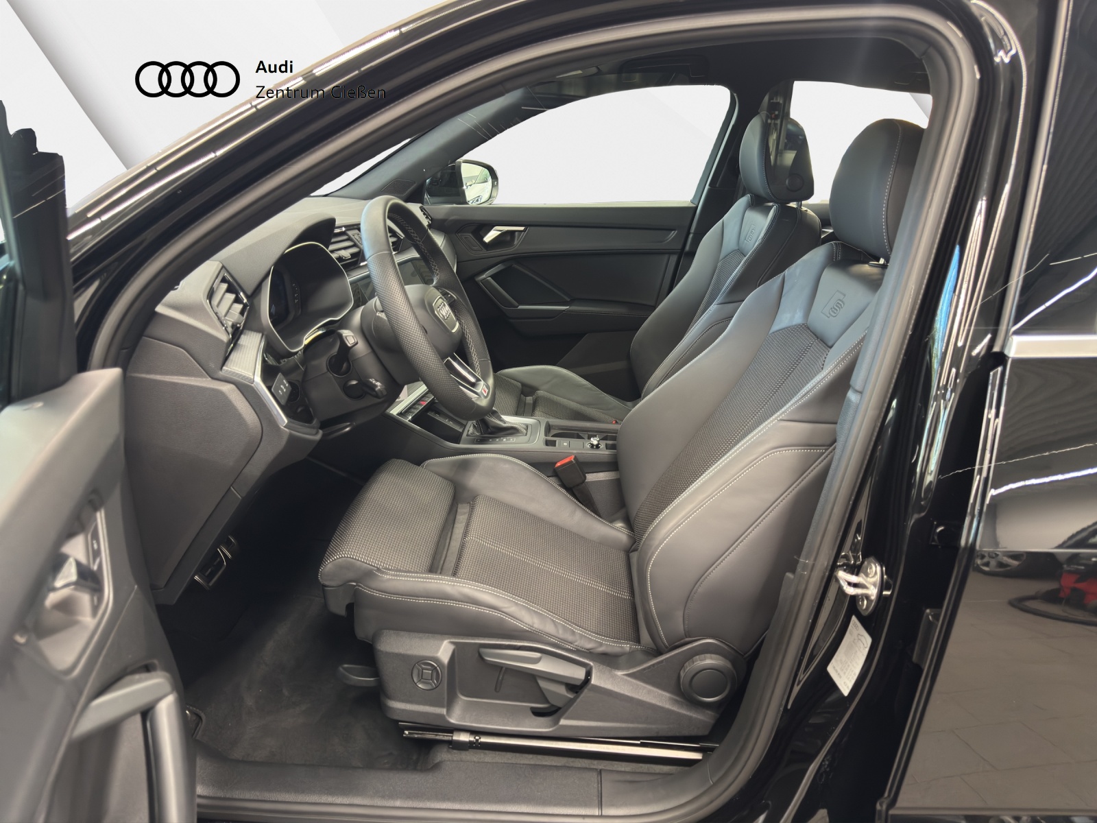 Q3 Sportback 35 TDI S-tronic S line Assistenzpaket LED