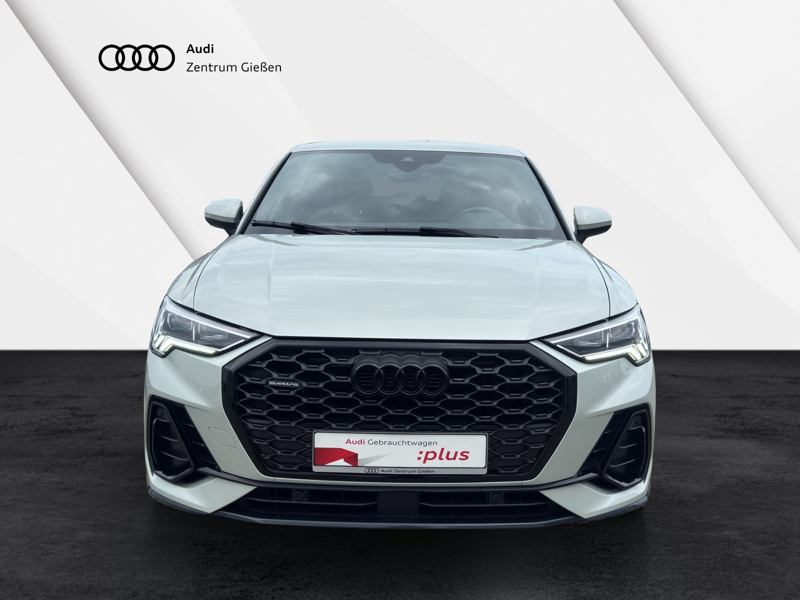 Q3 Sportback 40 TFSI quattro S line Black AHK Navi LED