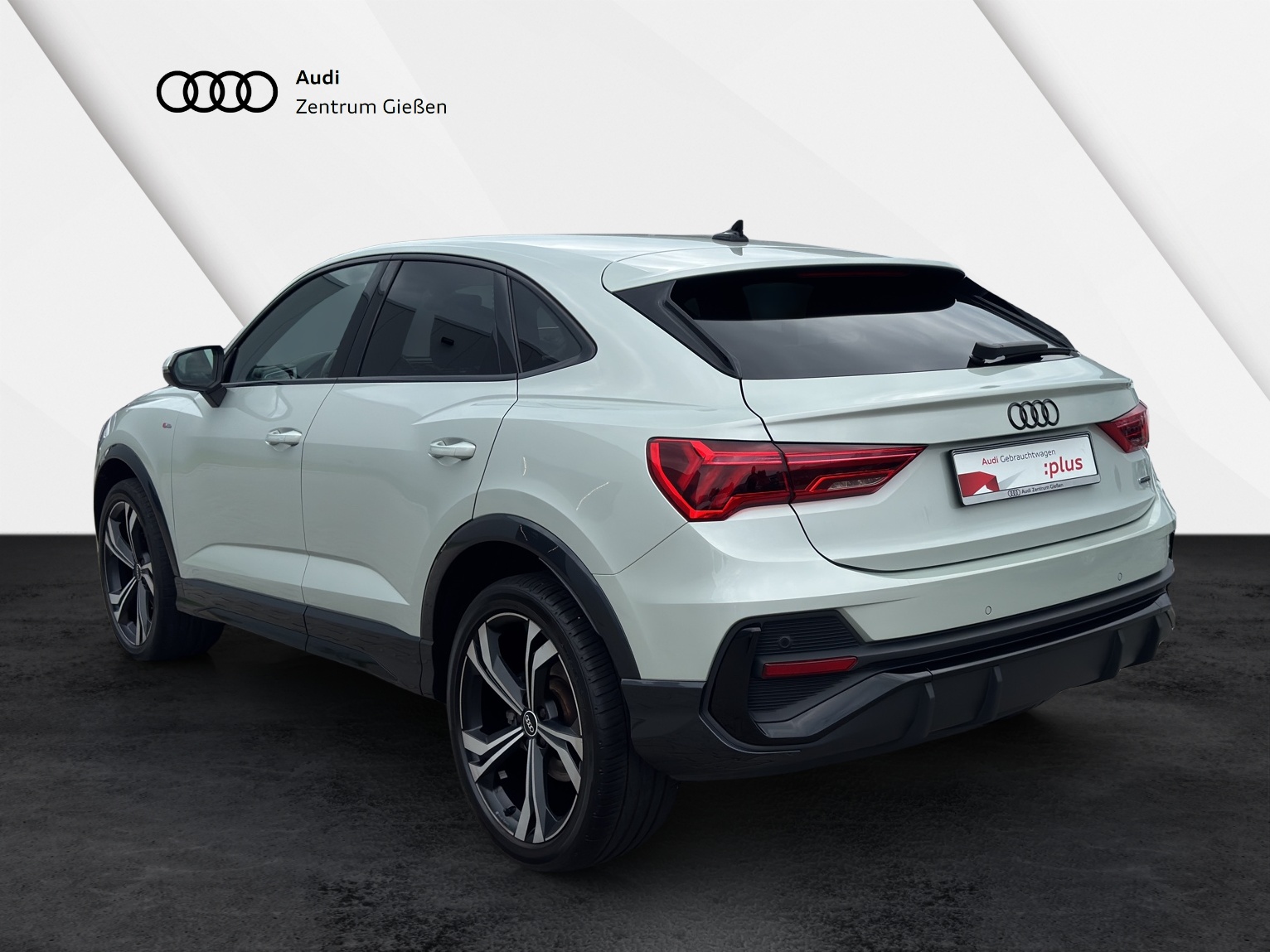 Q3 Sportback 40 TFSI quattro S line Black AHK Navi LED