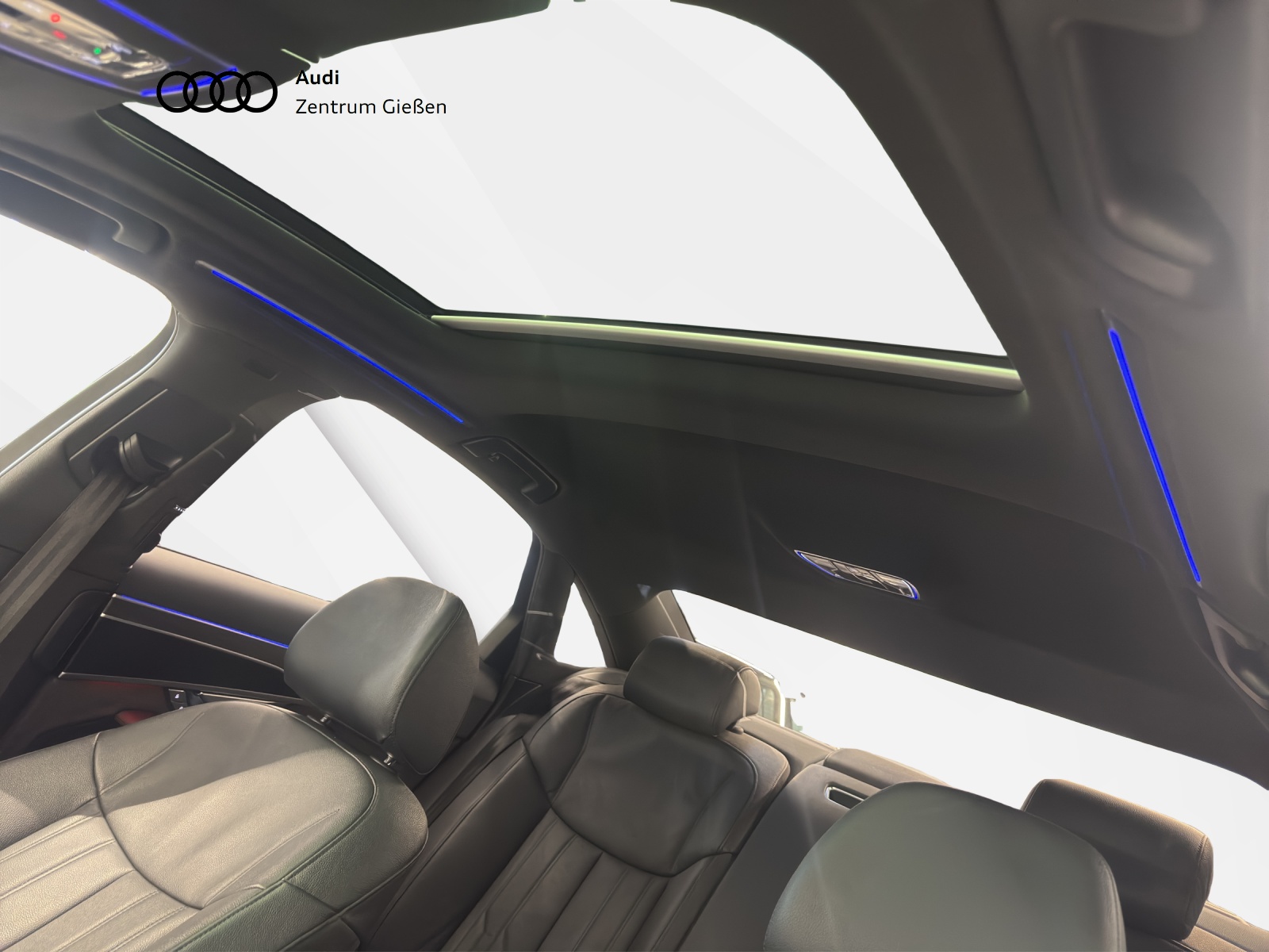 A8 55 TFSI quattro S line Black Pano HuD B&O Assistenzpaket