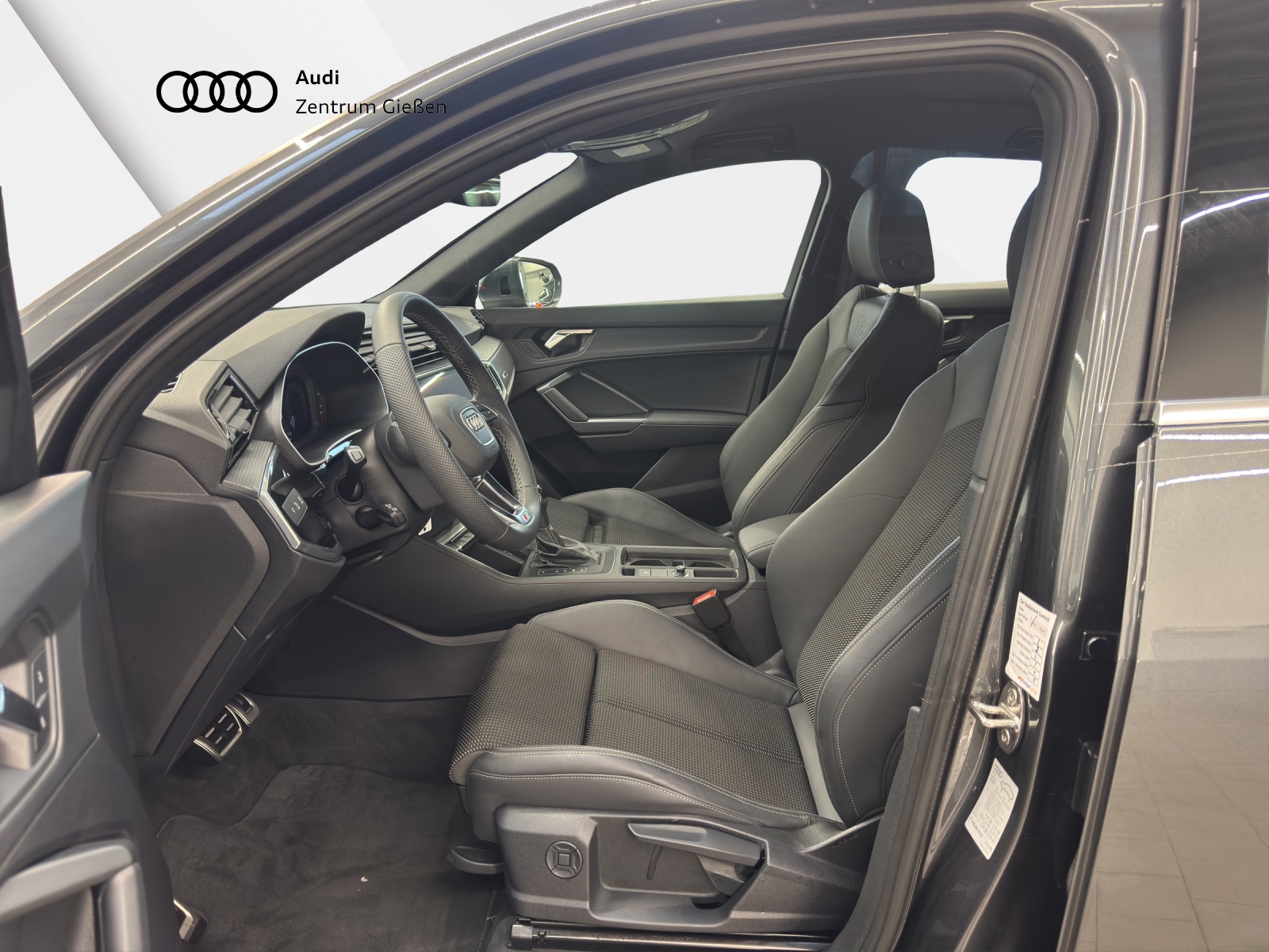 Q3 Sportback 35 TFSI S line Assistenzpaket LED