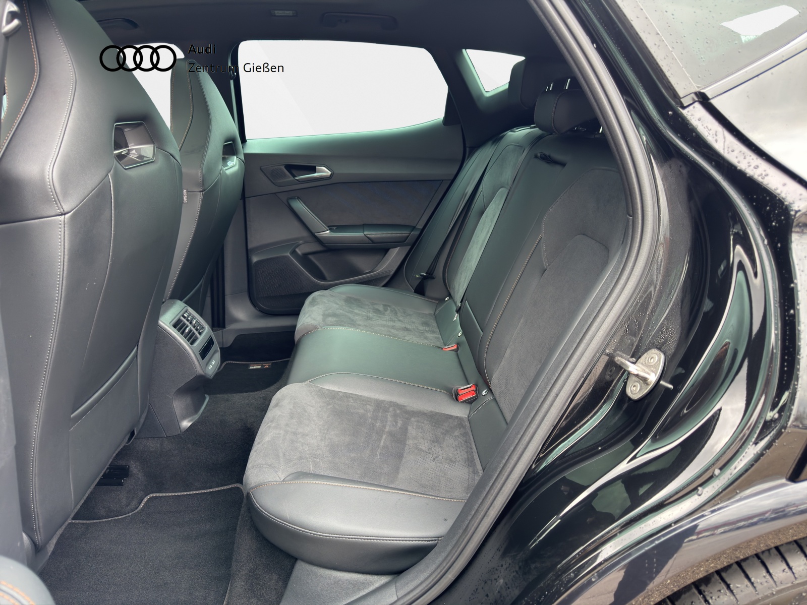 Formentor 2.0 TSI 4Drive VZ Pano Matrix Navi ACC DCC