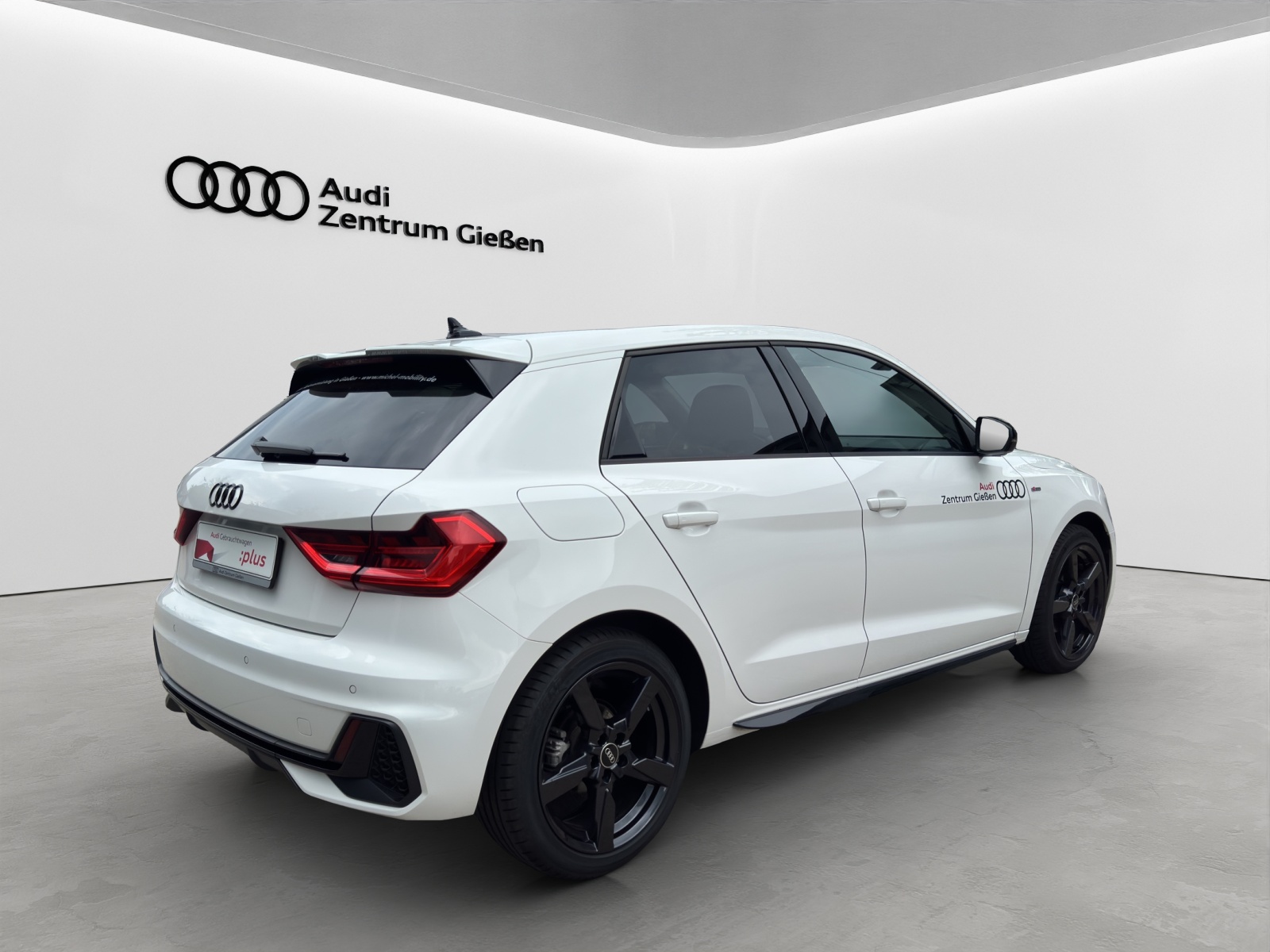 A1 Sportback 30 TFSI S-tronic S line Black LED SHZ smartphone interface