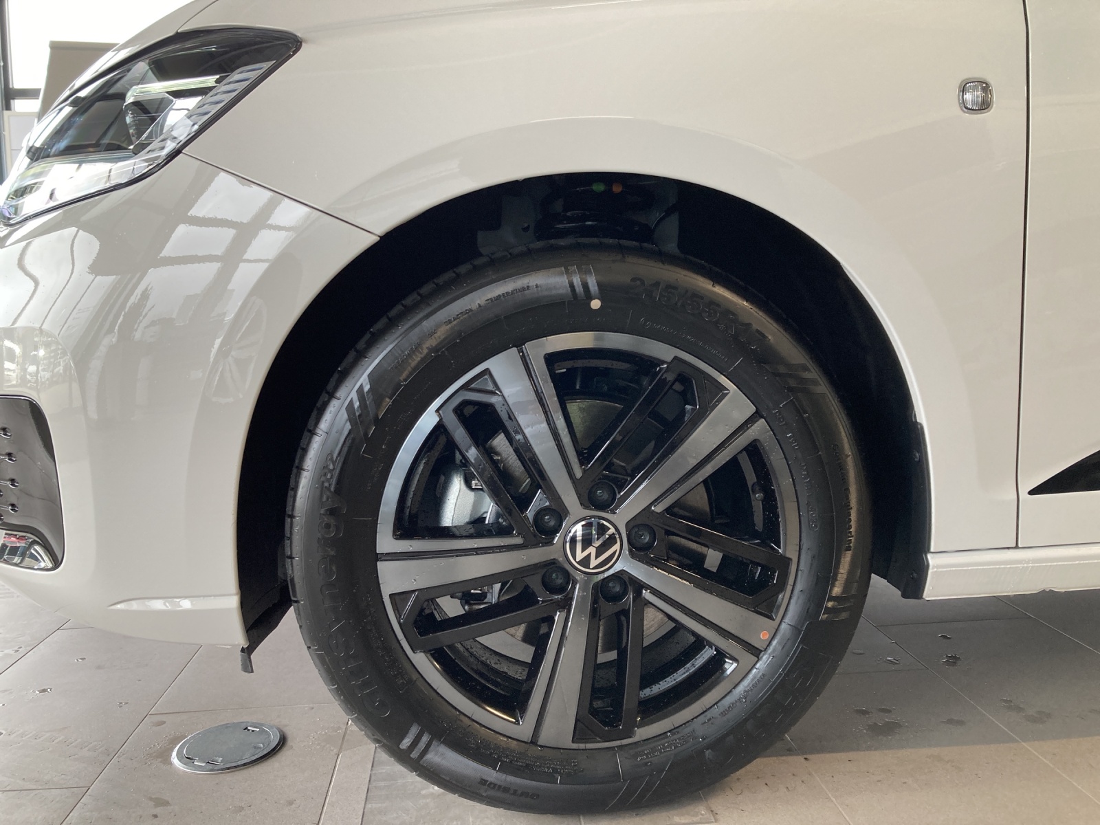 Caddy Edition 2.0 TDI DSG LED Kamera AHK ACC PDC Standheizung