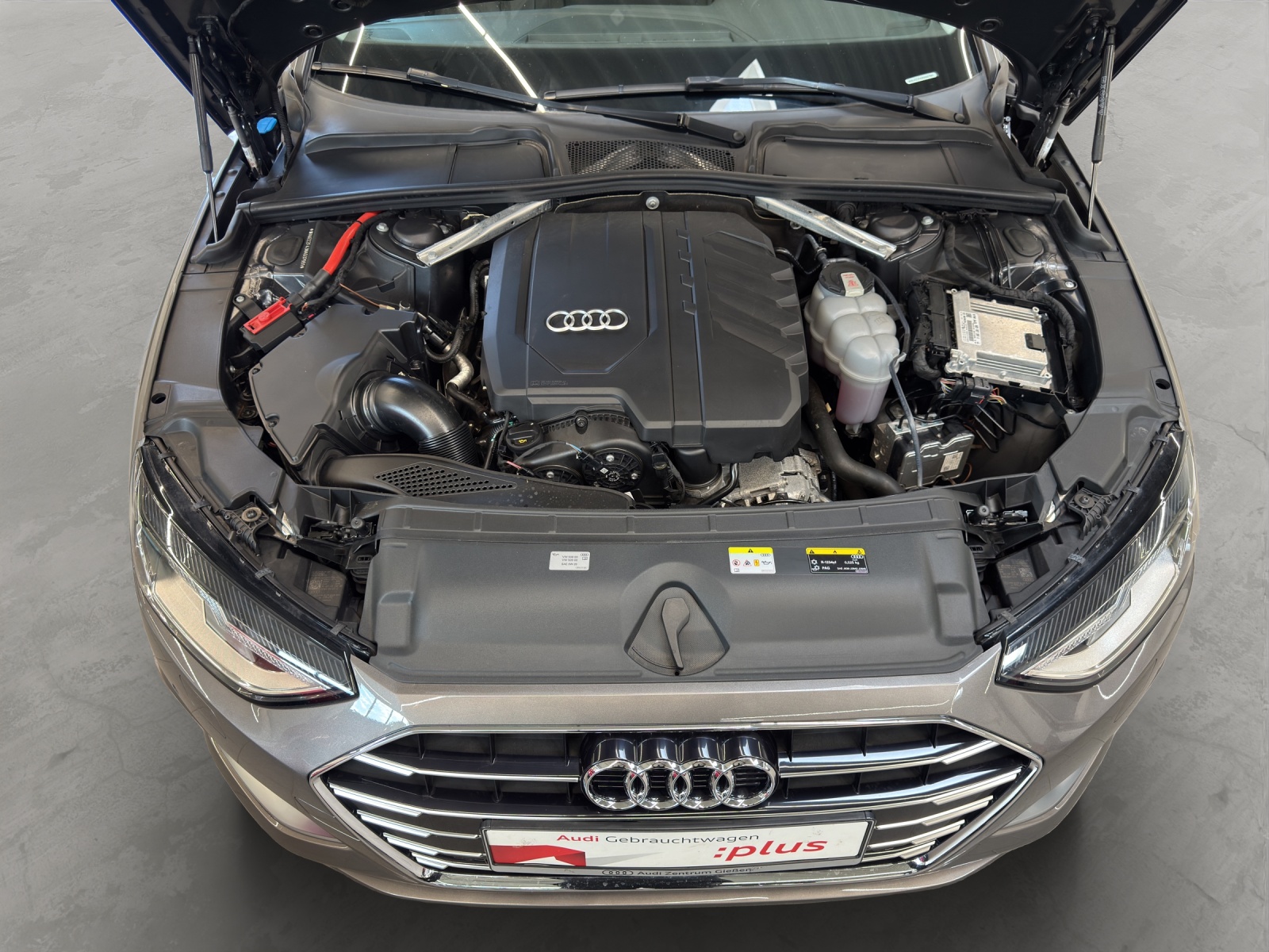 A4 Avant 35 TFSI S-tronic advanced LED Navi Assistenzpaket Tour