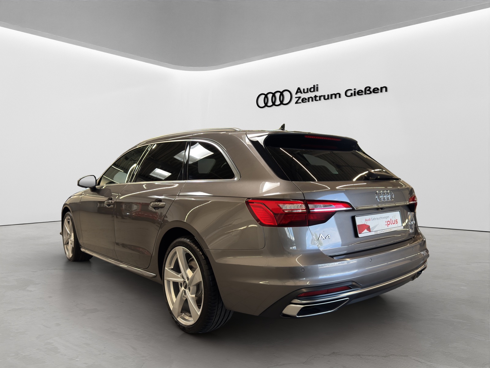 A4 Avant 35 TFSI S-tronic advanced LED Navi Assistenzpaket Tour