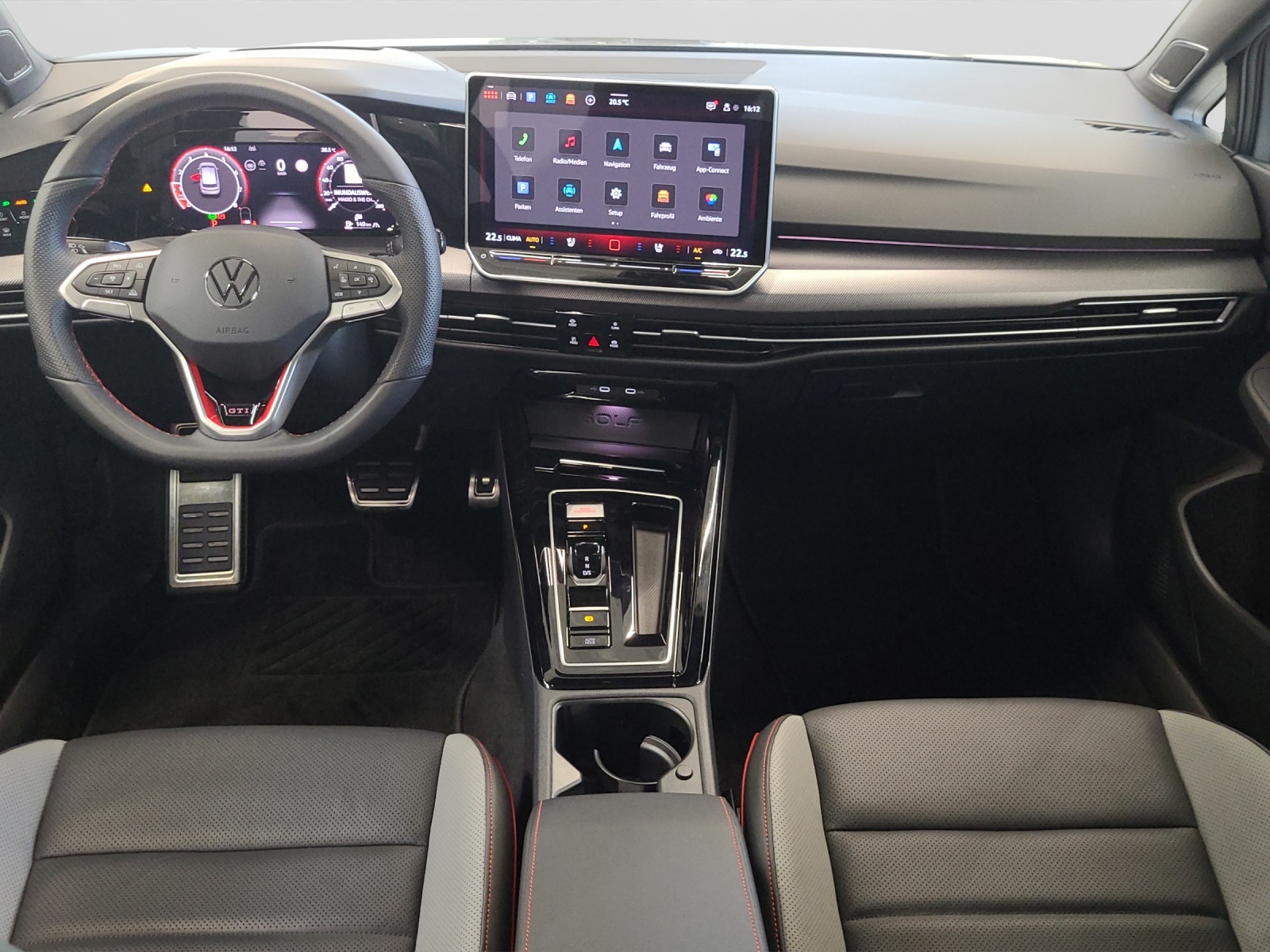 Golf 8 TSI DSG GTI Black Style Leder DCC IQ-Light Panodach