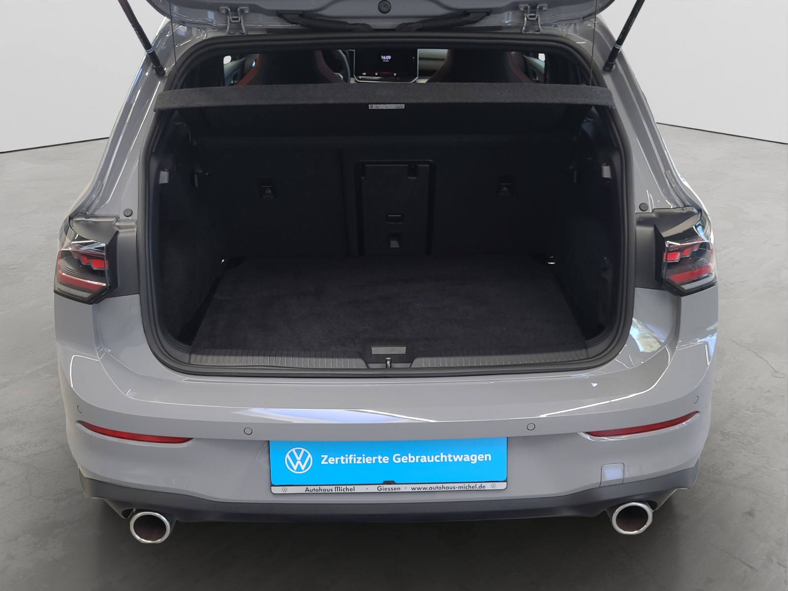 Golf 8 TSI DSG GTI Black Style Leder DCC IQ-Light Panodach