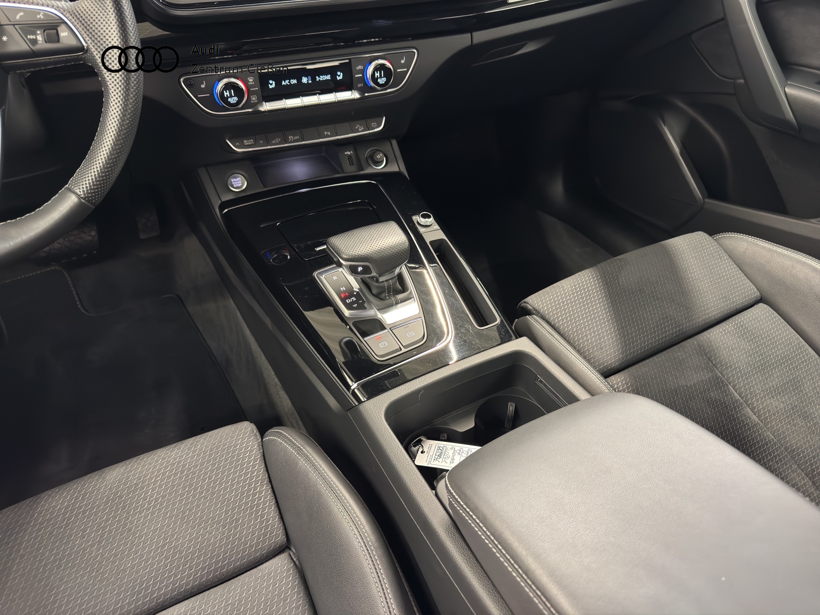 Q5 50 TFSI e quattro S line Black Matrix Navi