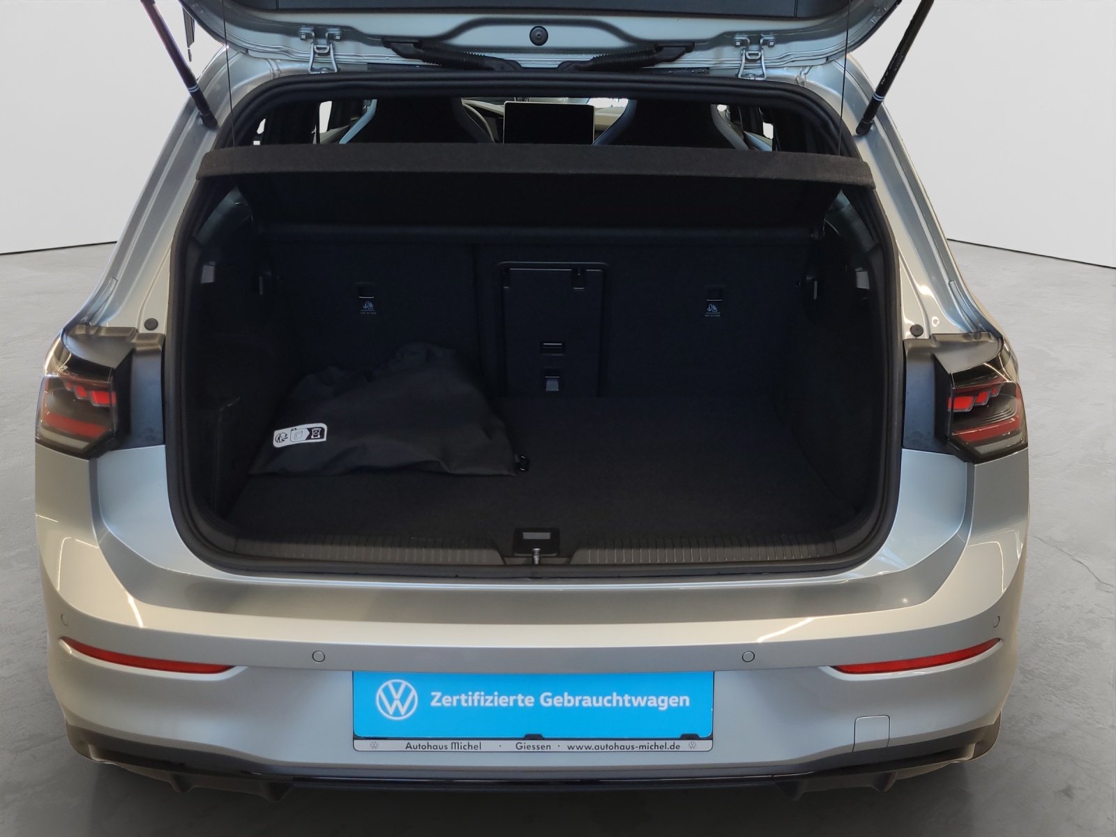 Golf 8 eHybrid DSG GTE Black Style Panodach HeadUp IQ-Light