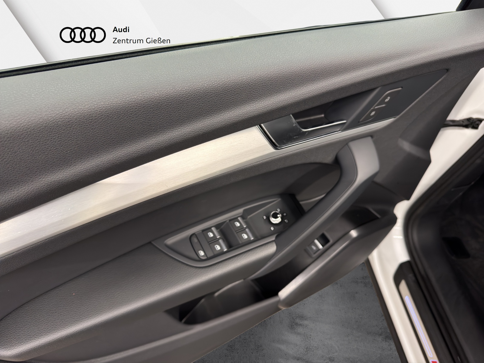 Q5 TFSI e quattro S line Black Matrix-LED Assistenzpaket Tour