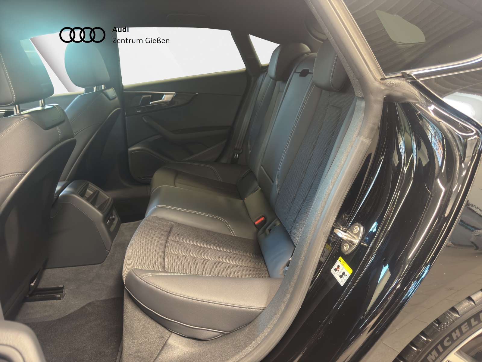 A5 Sportback 40 TDI advanced S line black Matrix Navi Rückfahrkamera