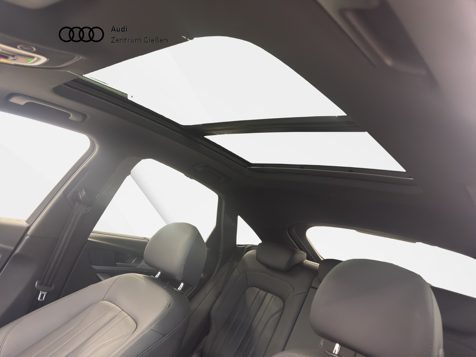 Q5 Sportback 45 TFSI quattro advanced black Pano AHK LED