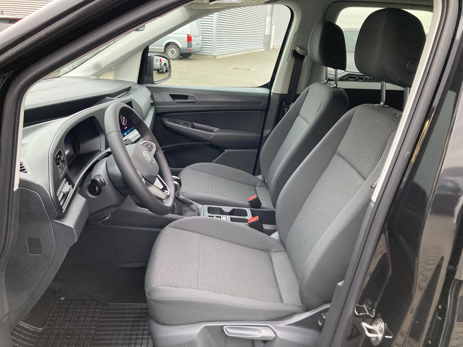 Caddy TSI 5-Sitzer AHK Kamera AppConnect