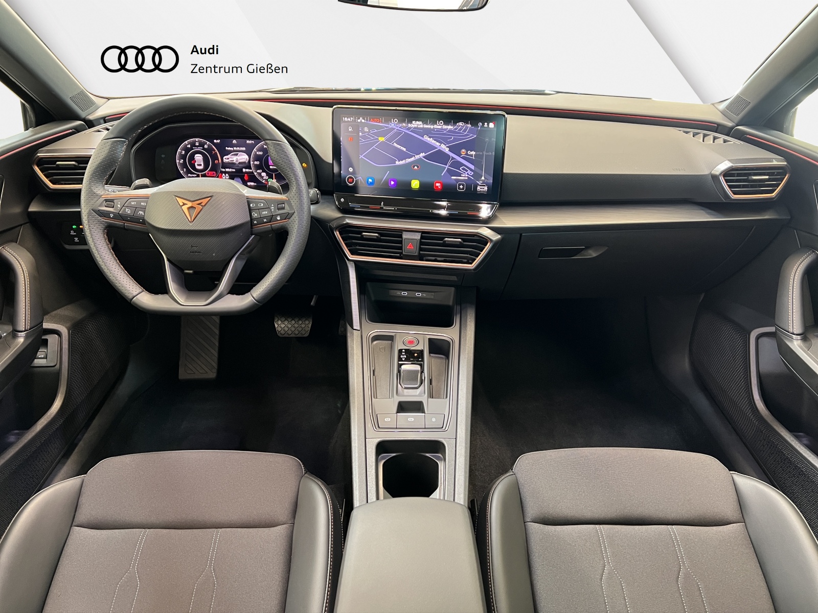 Leon Sportstourer 2.0 TSI DSG Navi ACC Vision Plus