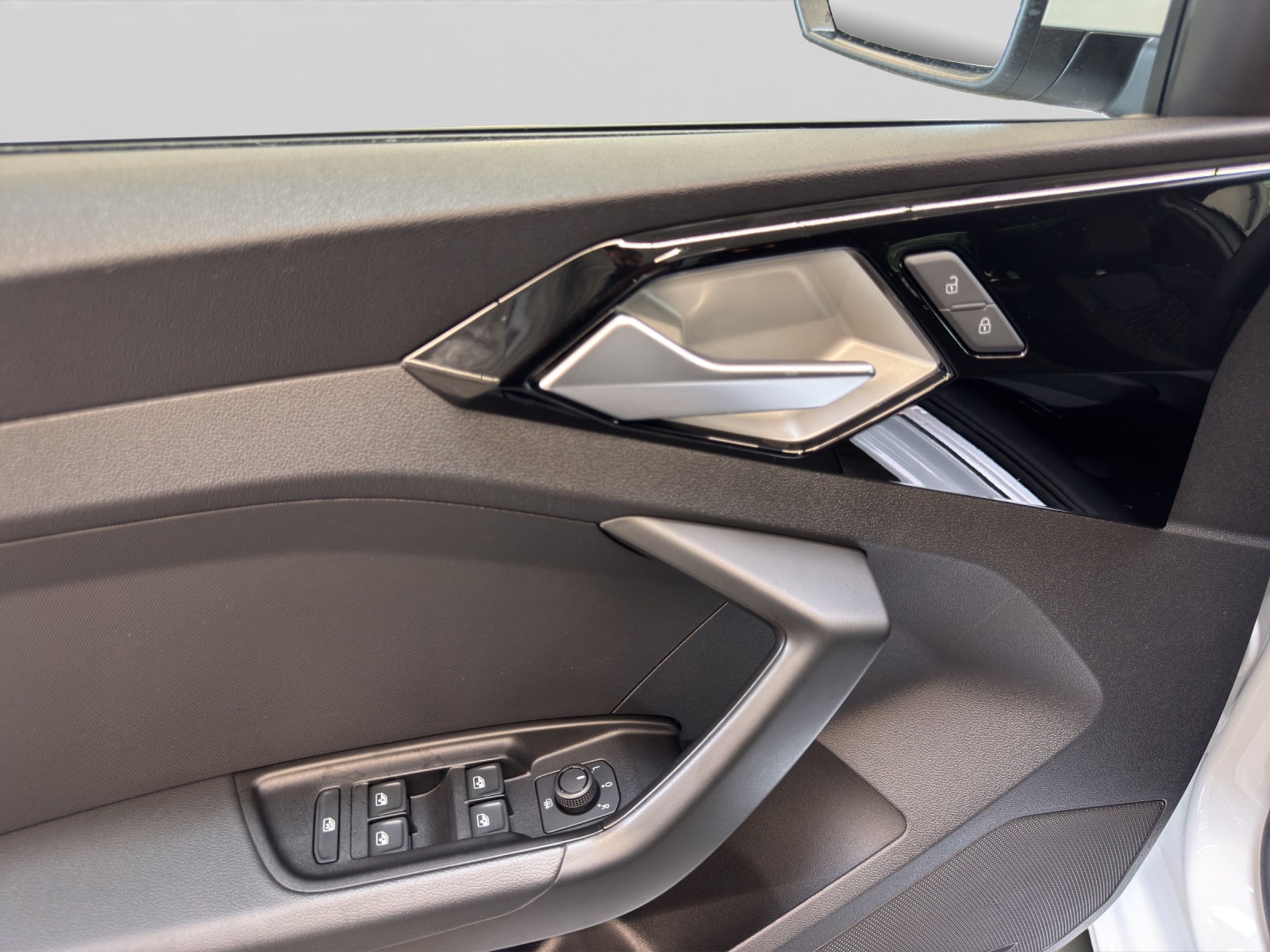 A1 Sportback 30 TFSI advanced black LED Navi ACC