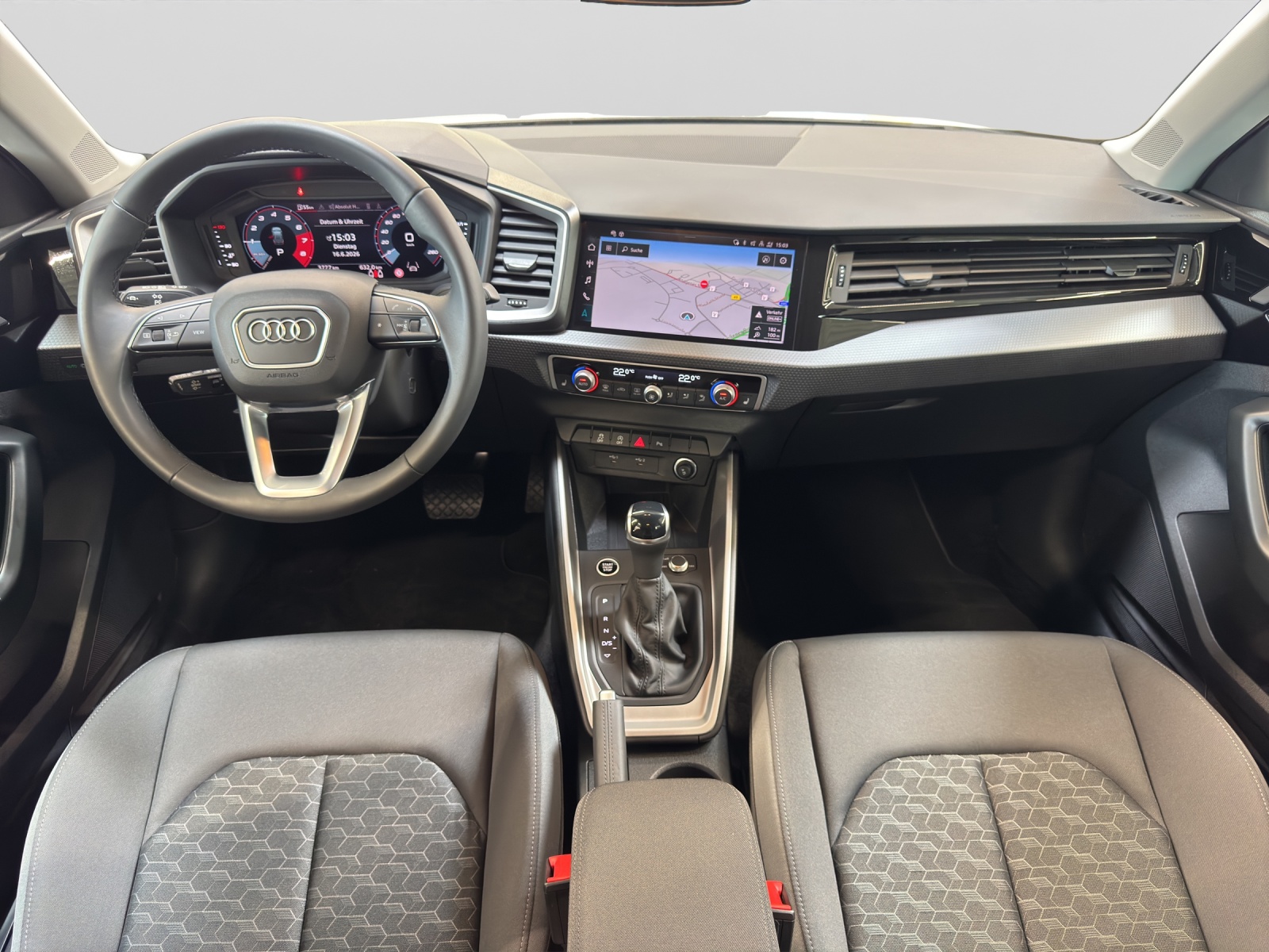 A1 Sportback 30 TFSI advanced black LED Navi ACC