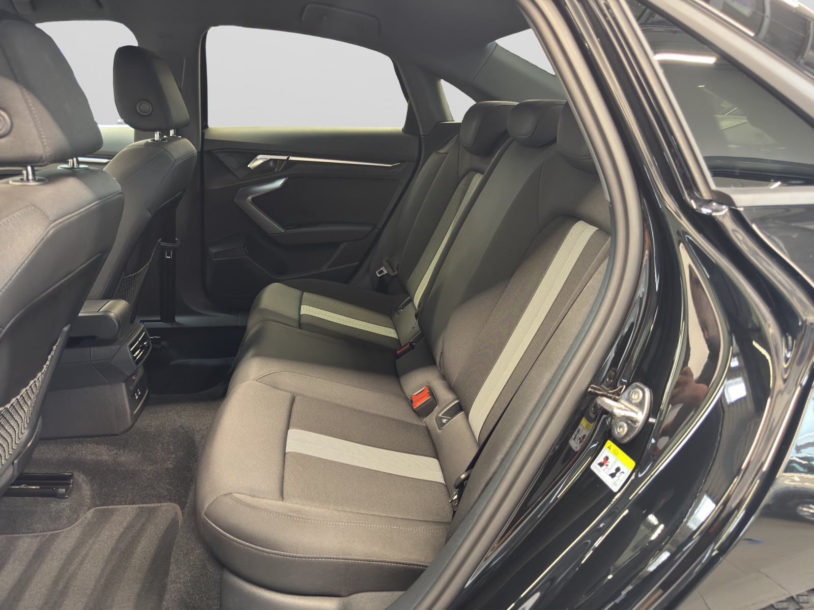 A3 Limousine TFSI advanced LED Navi AHK Kamera
