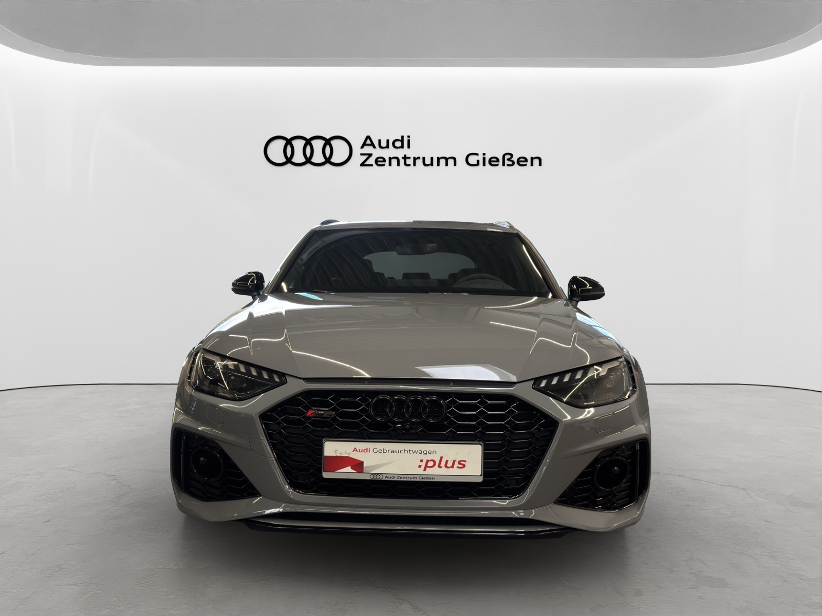 RS4 Avant TFSI quattro competition plus Pano HuD B&O 360°Kamera