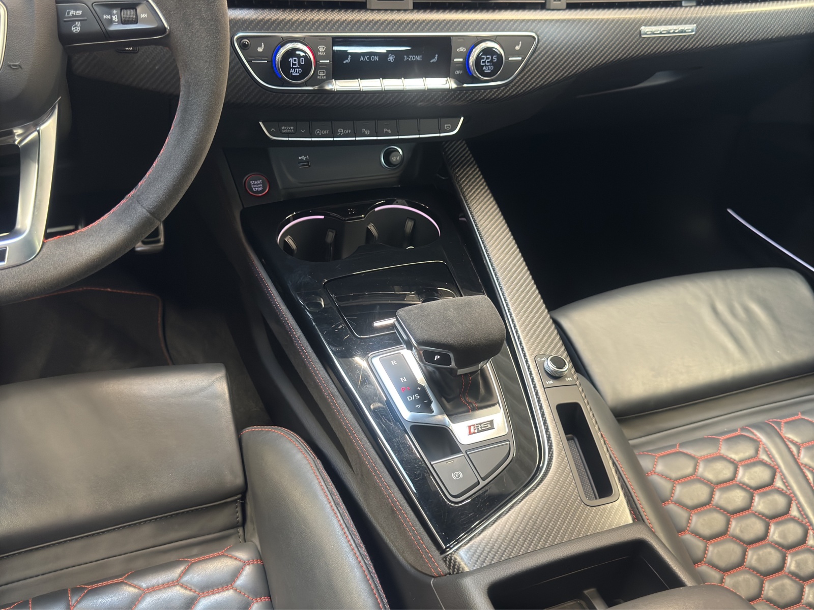 RS4 Avant TFSI quattro competition plus Pano HuD B&O 360°Kamera