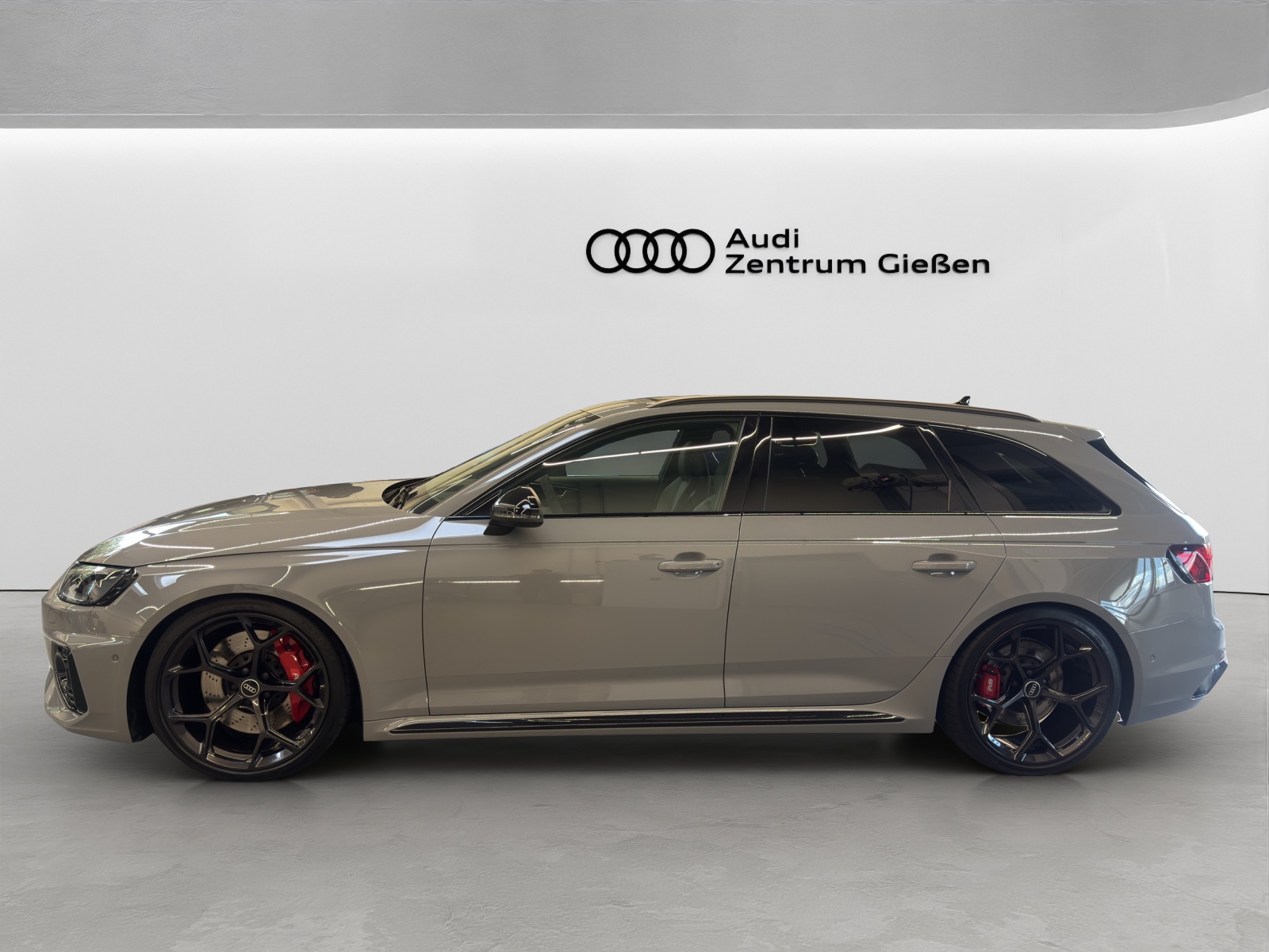 RS4 Avant TFSI quattro competition plus Pano HuD B&O 360°Kamera