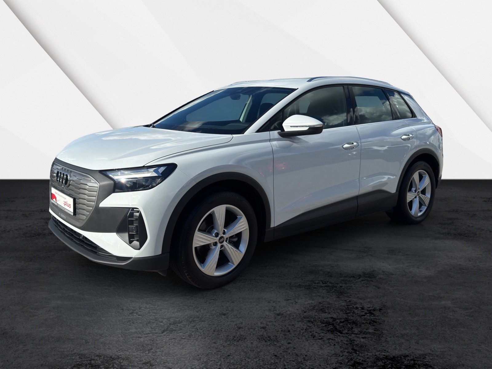 Q4 e-tron 35 basis MMI Navigation plus LED