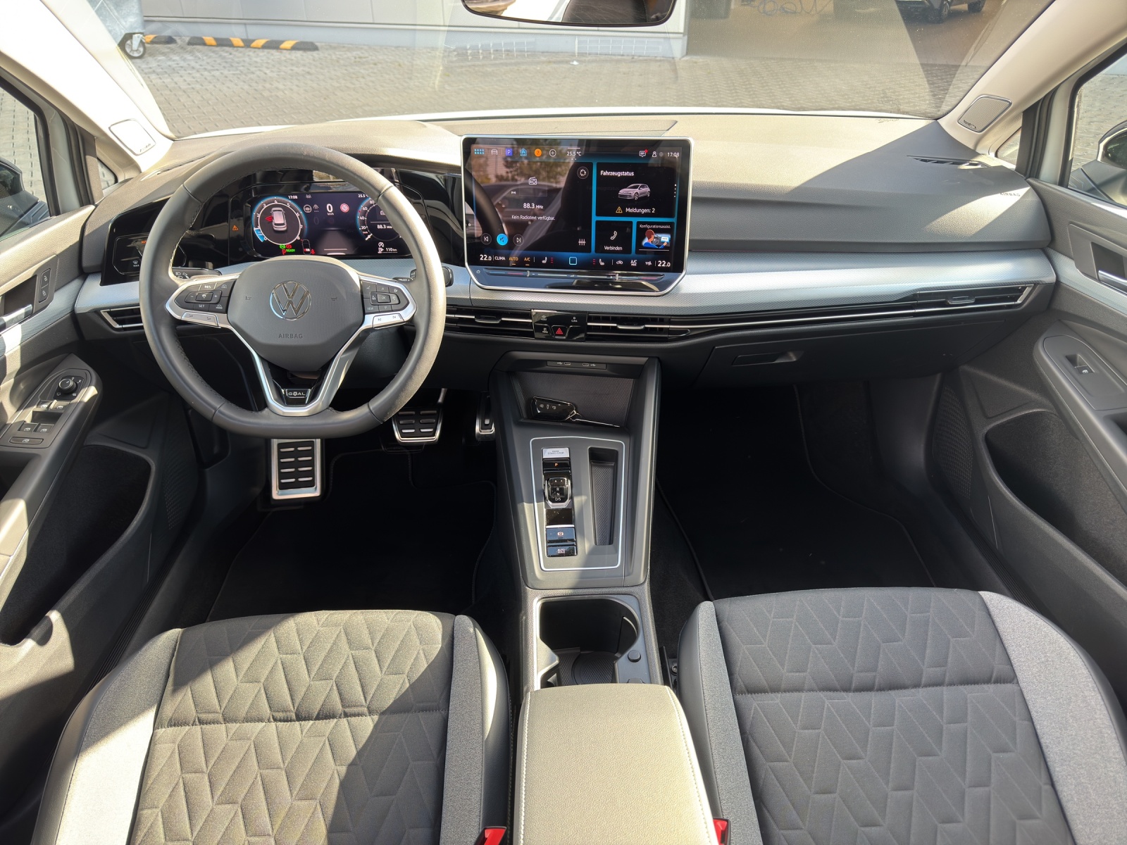 Golf 8 eTSI DSG Goal