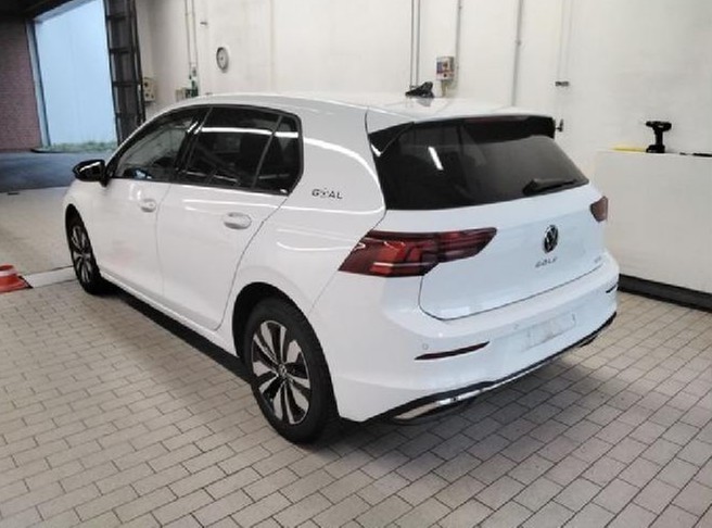 Golf 8 eTSI DSG Goal