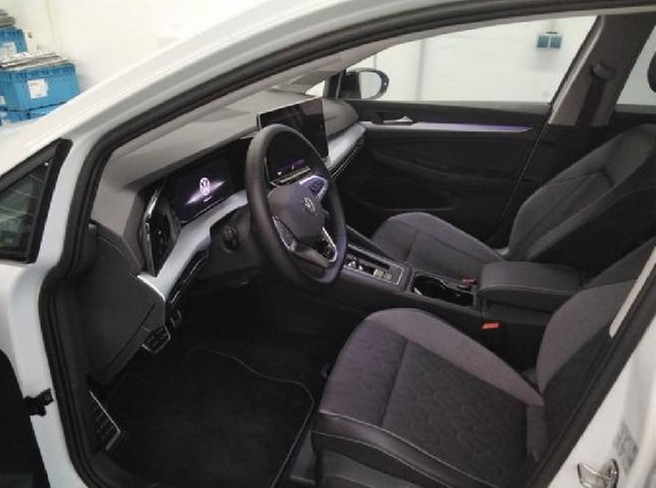 Golf 8 eTSI DSG Goal