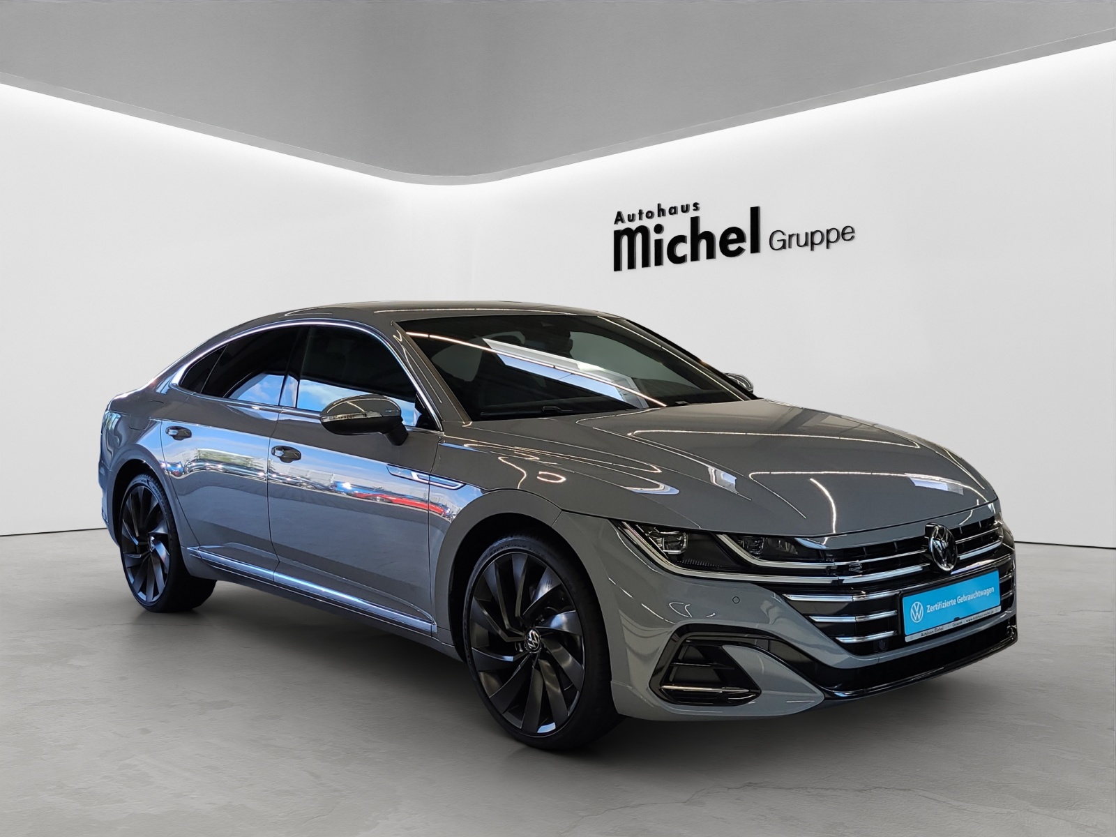 Arteon TSI DSG 4Motion R-Line IQ-Light Leder DCC Navi Alu-20Zoll