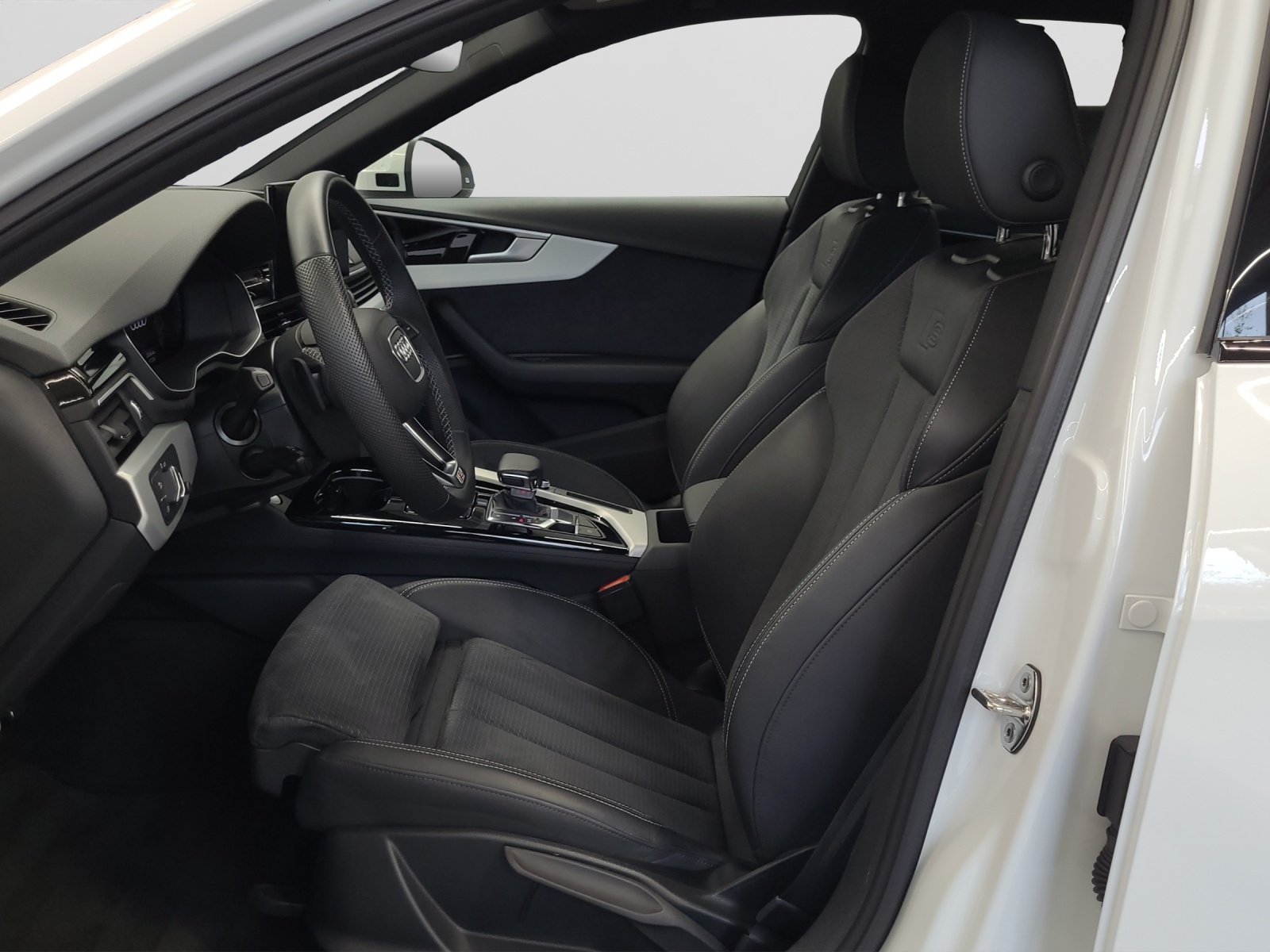A4 Avant 40 TFSI quattro S line Black B&O Matrix-LED Navi