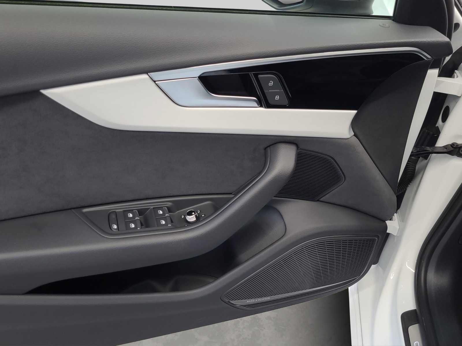 A4 Avant 40 TFSI quattro S line Black B&O Matrix-LED Navi