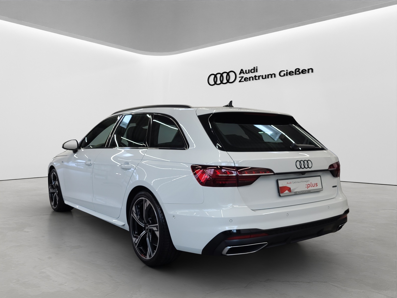 A4 Avant 40 TFSI quattro S line Black B&O Matrix-LED Navi