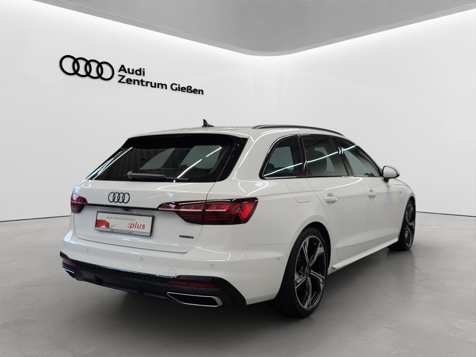 A4 Avant 40 TFSI quattro S line Black B&O Matrix-LED Navi