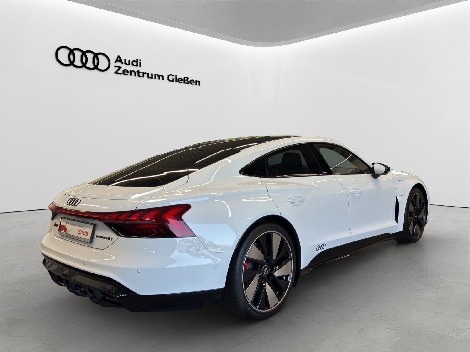 RS e-tron GT quattro Black B&O HuD Matrix-LED 360°Kamera