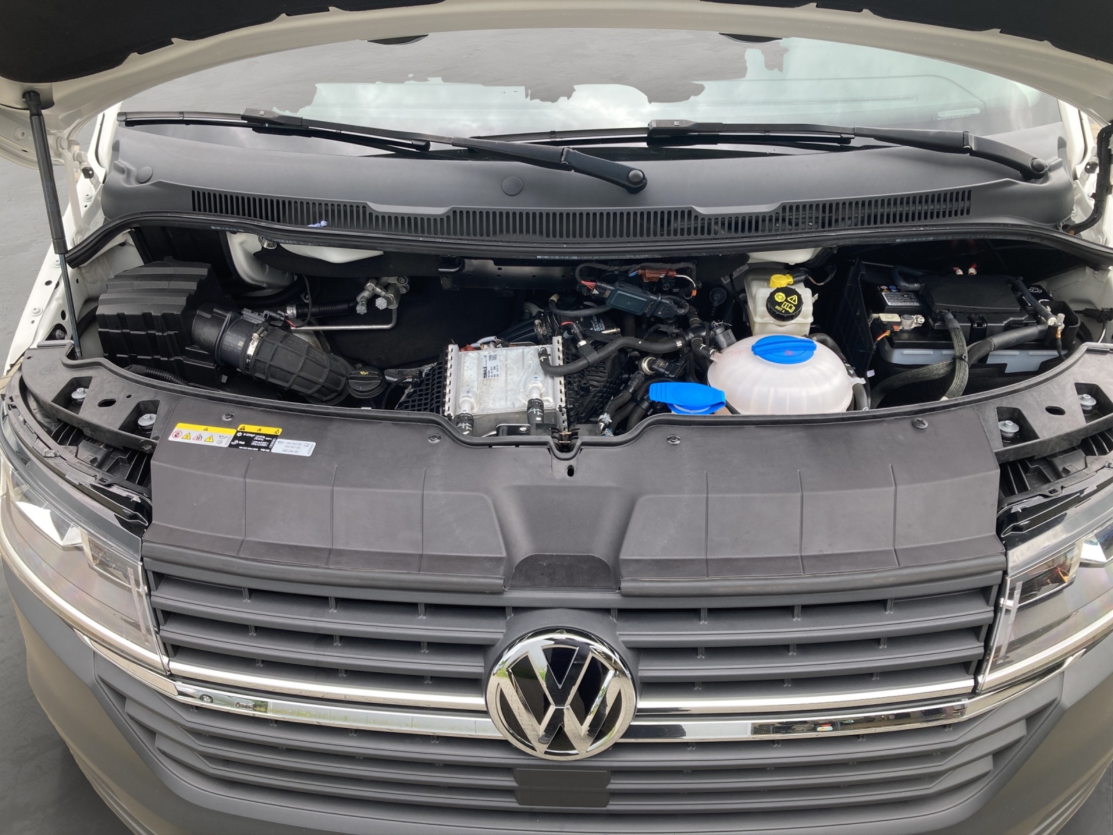 T6 Kasten 6.1 2.0 TDI DSG Navi GRA Klima