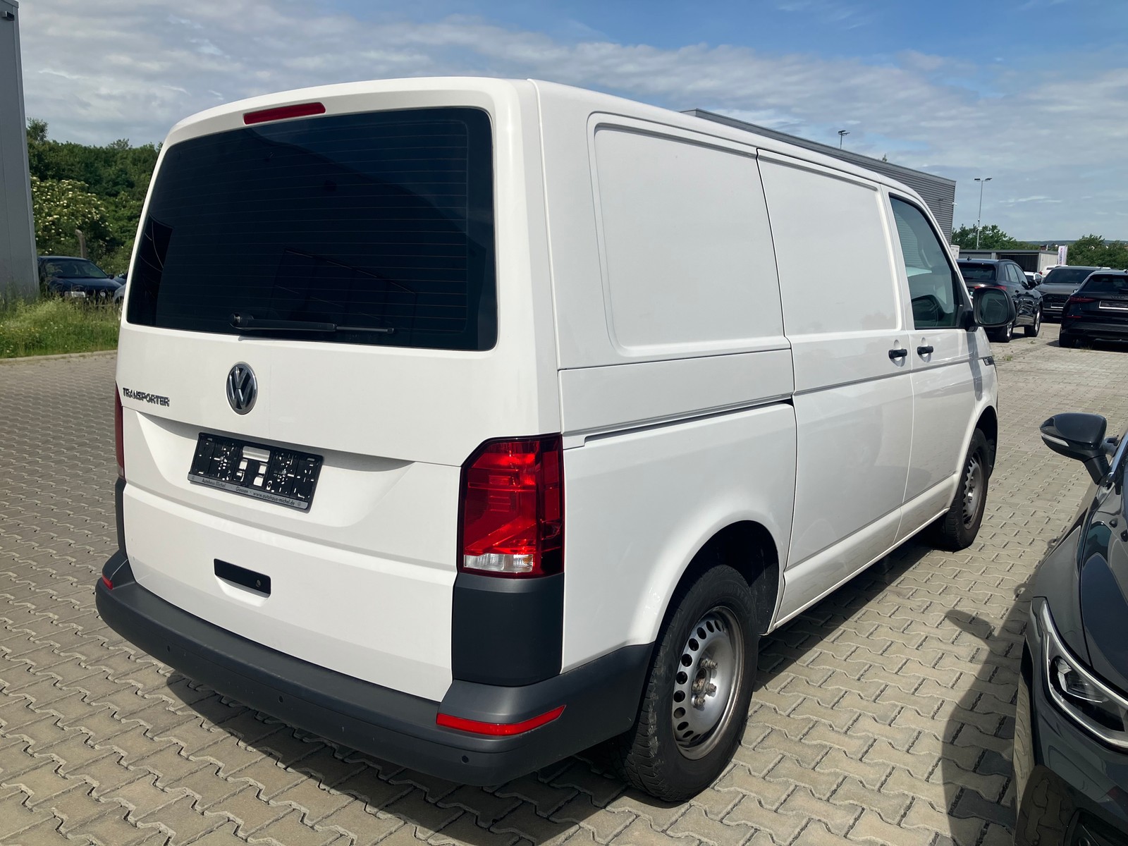 T6.1 Kasten TDI DSG Navi GRA Klima