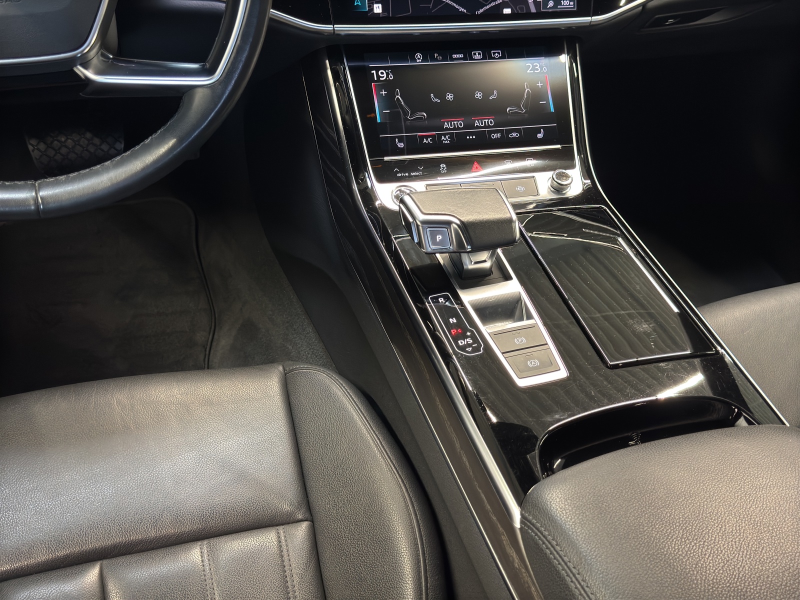 A8 50 TDI quattro S line Black Matrix-LED 360°Kamera Navi