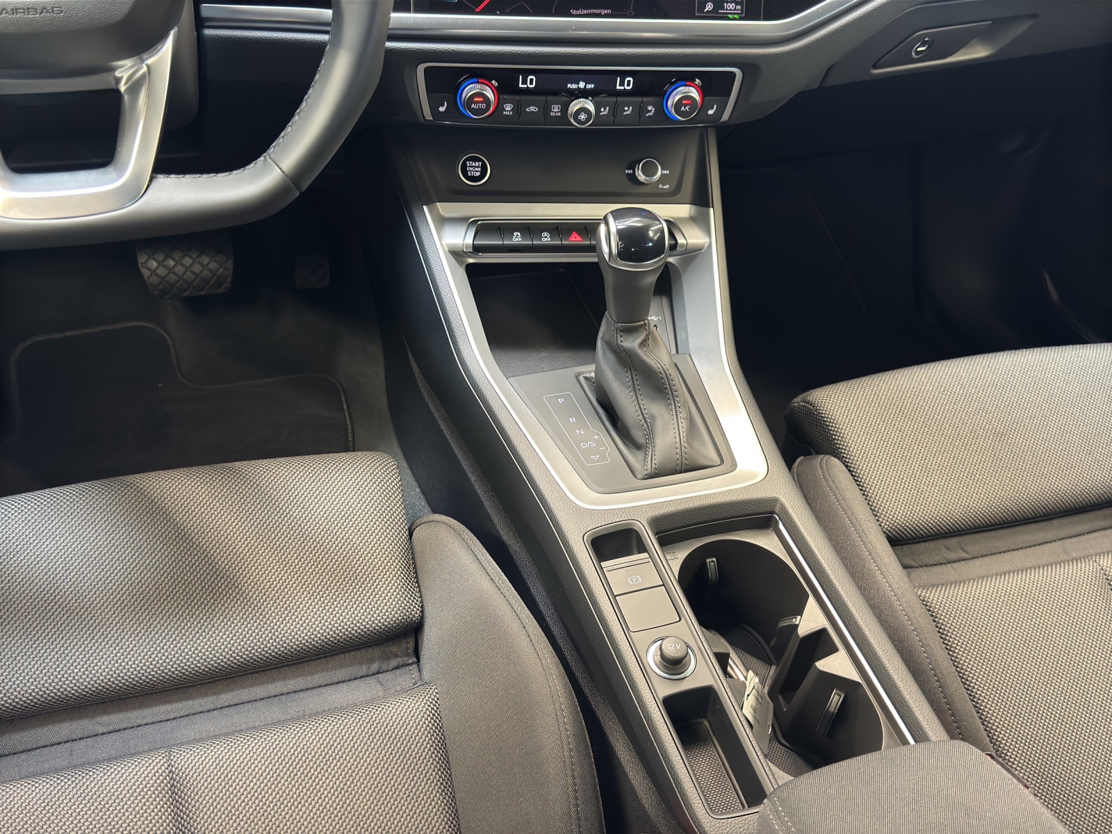 Q3 35 TFSI S-tronic advanced AHK LED ACC Navi