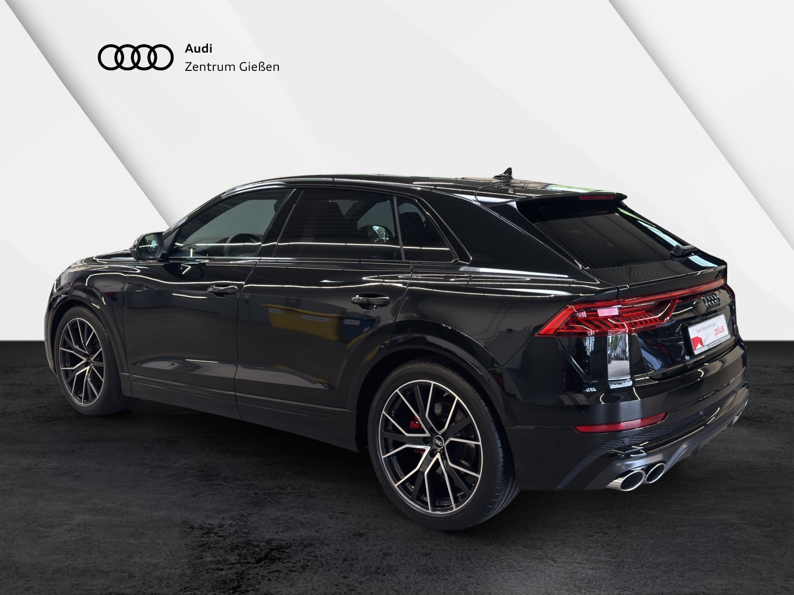 SQ8 4.0 TFSI quattro Black B&O HuD MATRIX PANO