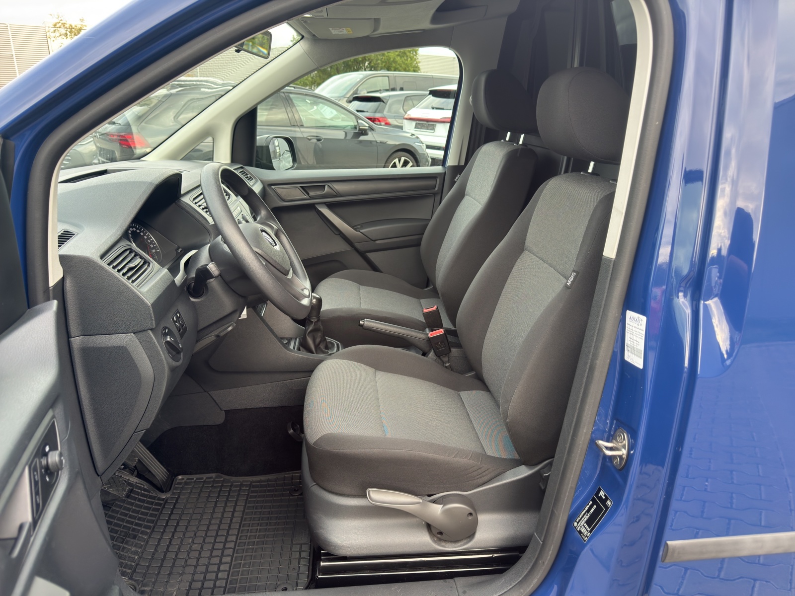 Caddy Maxi Kasten 2.0 TDI Maxi Kasten EcoProfi BMT Navi Heckflügeltüren Climatronik Ganzjahresreifen