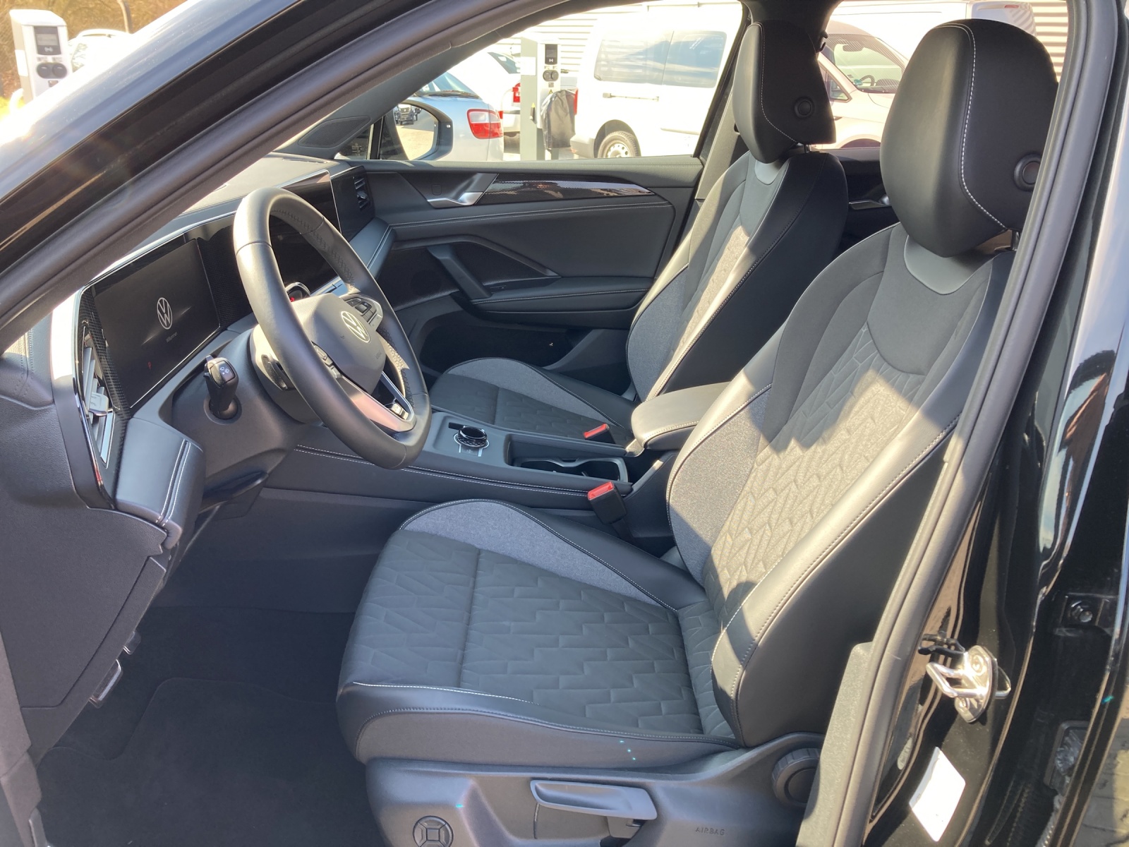 Tiguan TDI DSG Goal IQ-Light HeadUp AHK Kamera